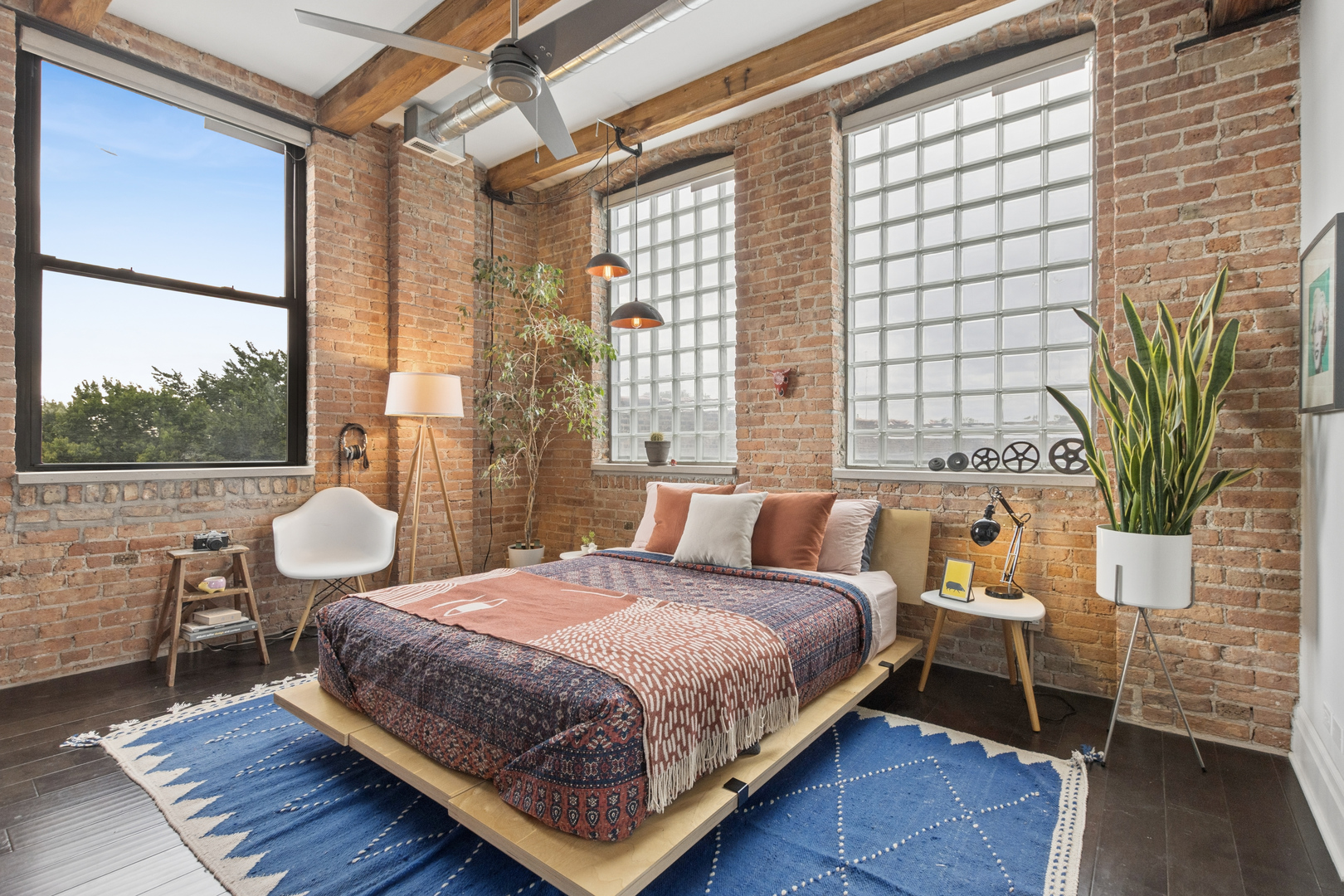 1600 S Jefferson Street Unit: 403