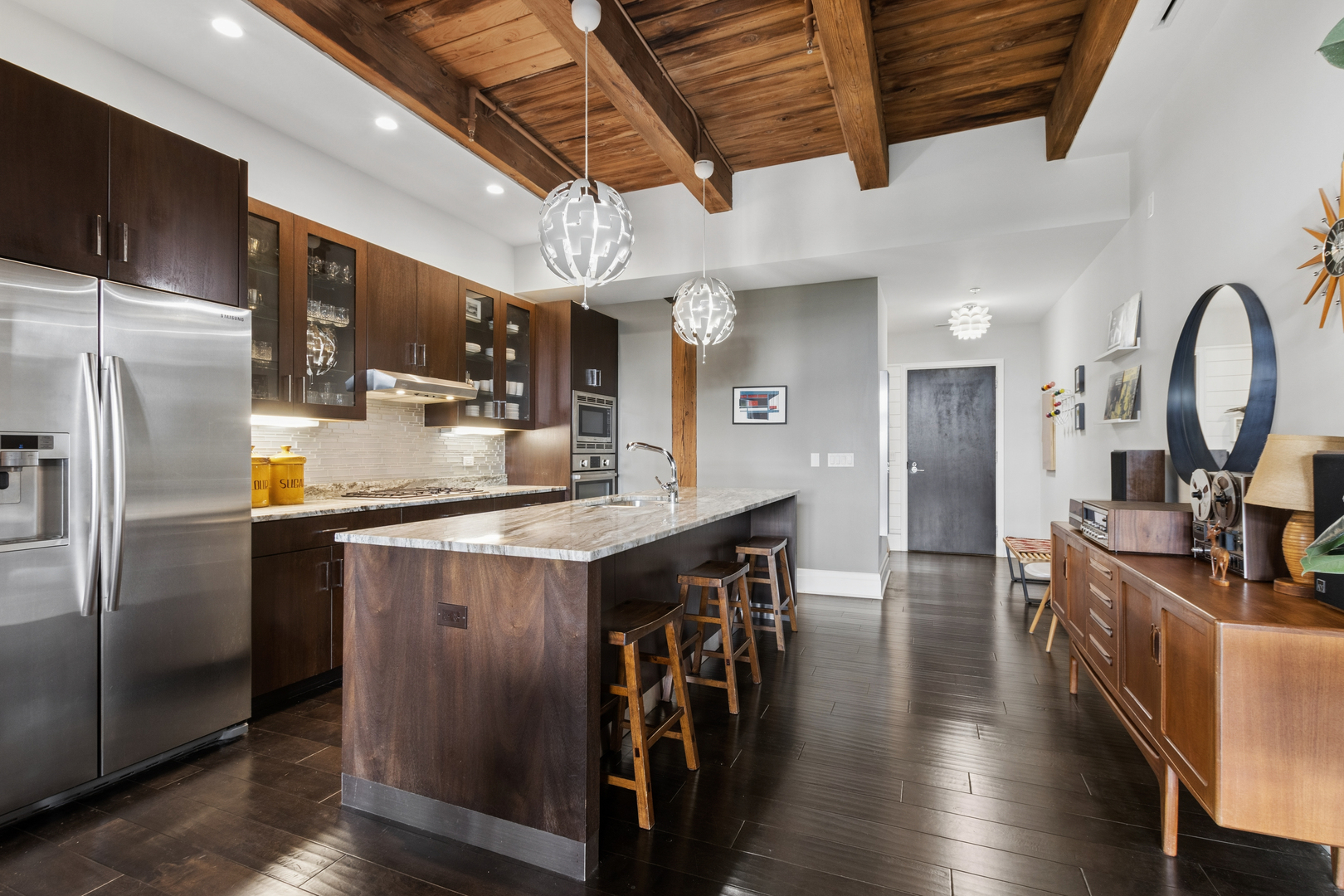 1600 S Jefferson Street Unit: 403