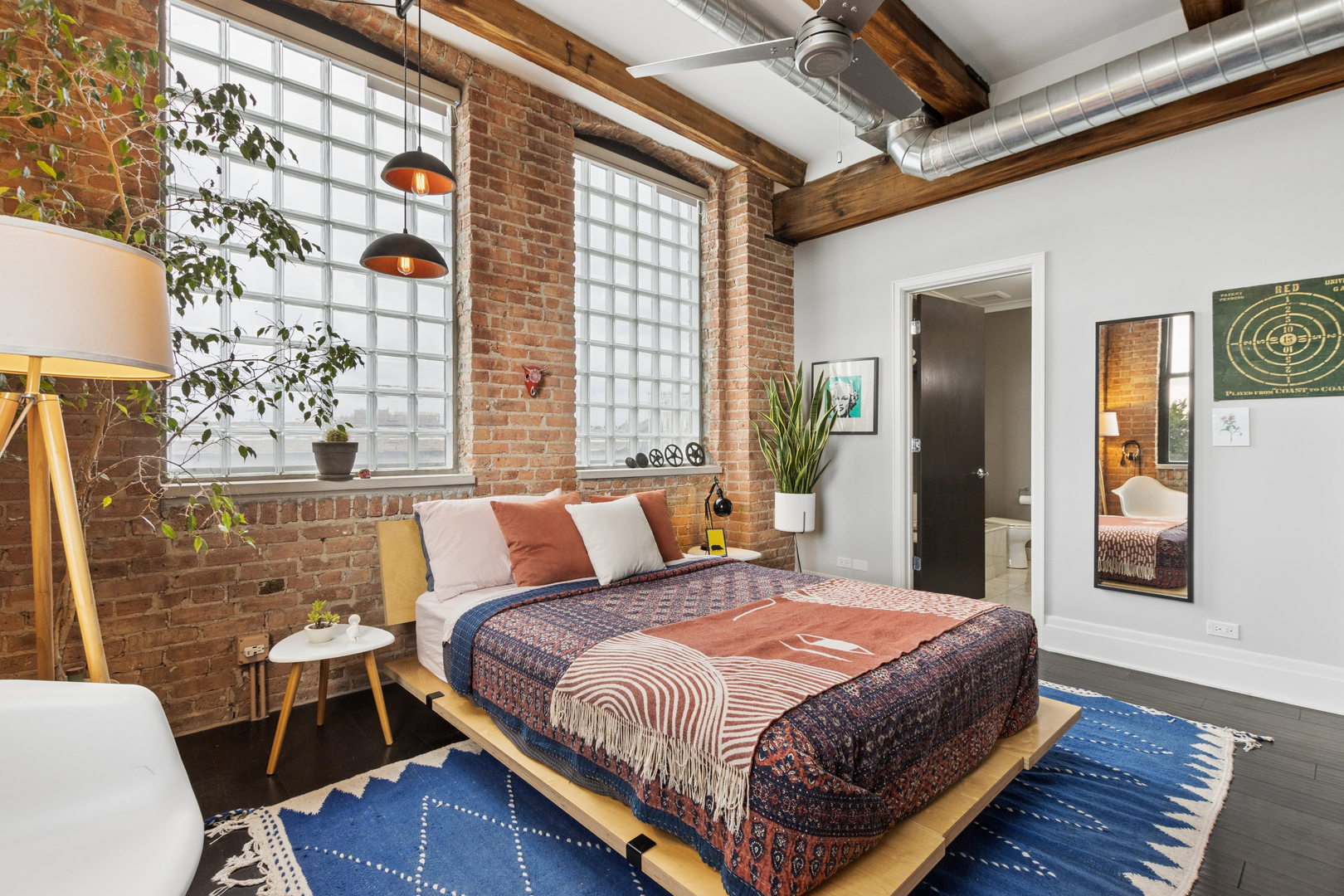 1600 S Jefferson Street Unit: 403