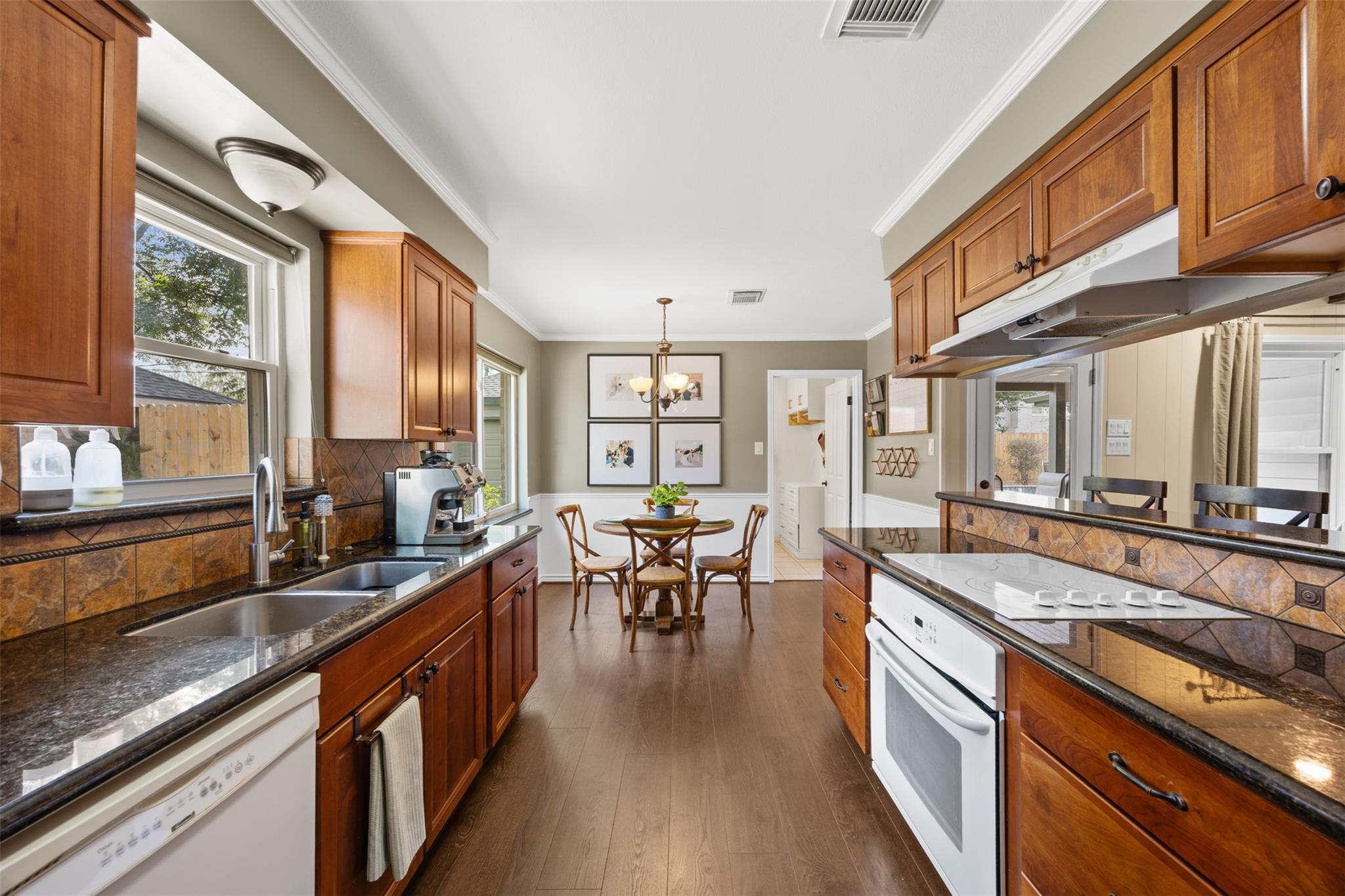 2306 Lexford Lane