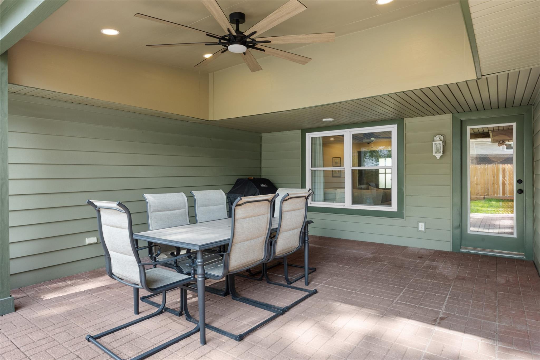 2306 Lexford Lane