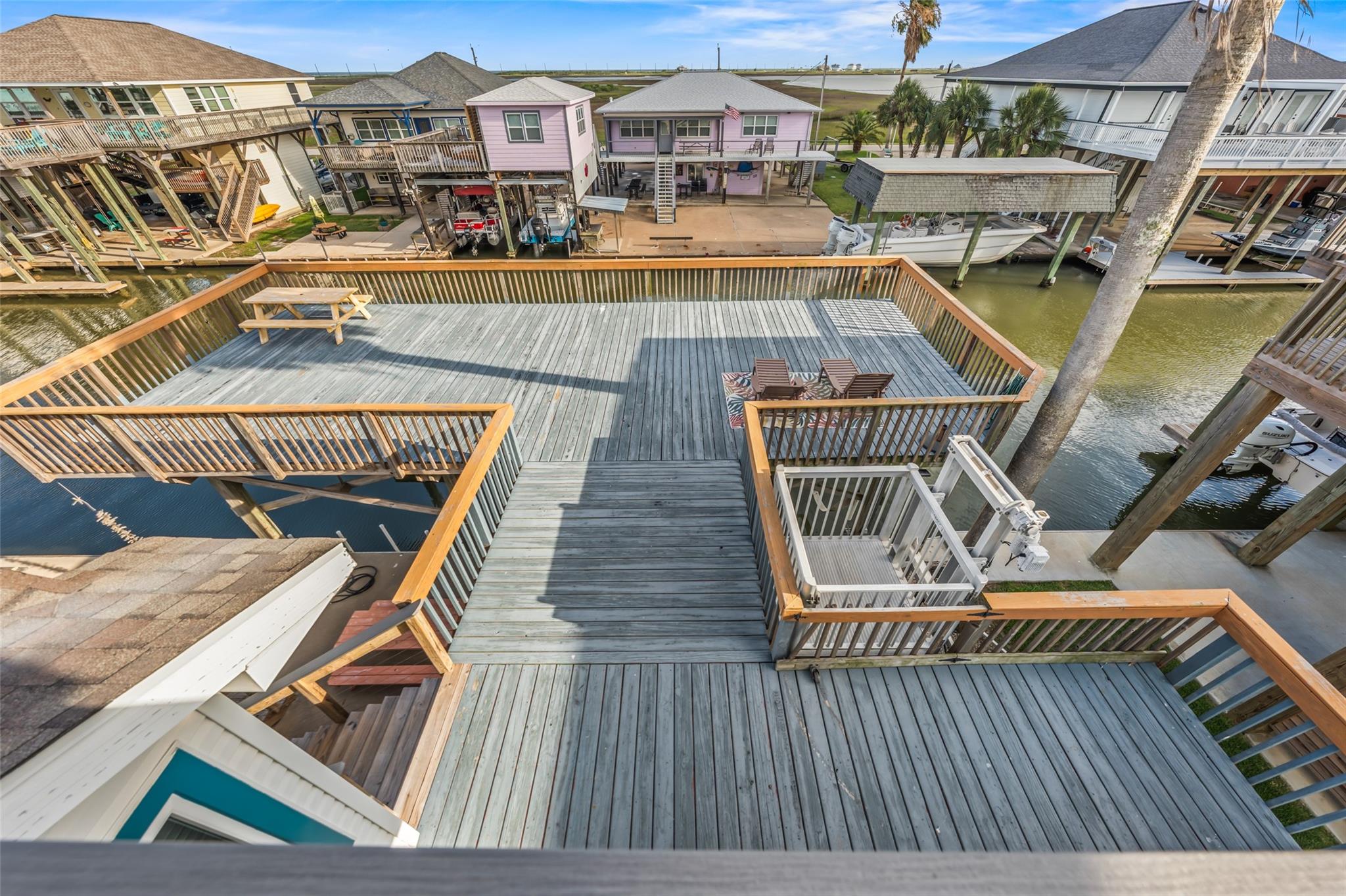 313 Schooner Drive
