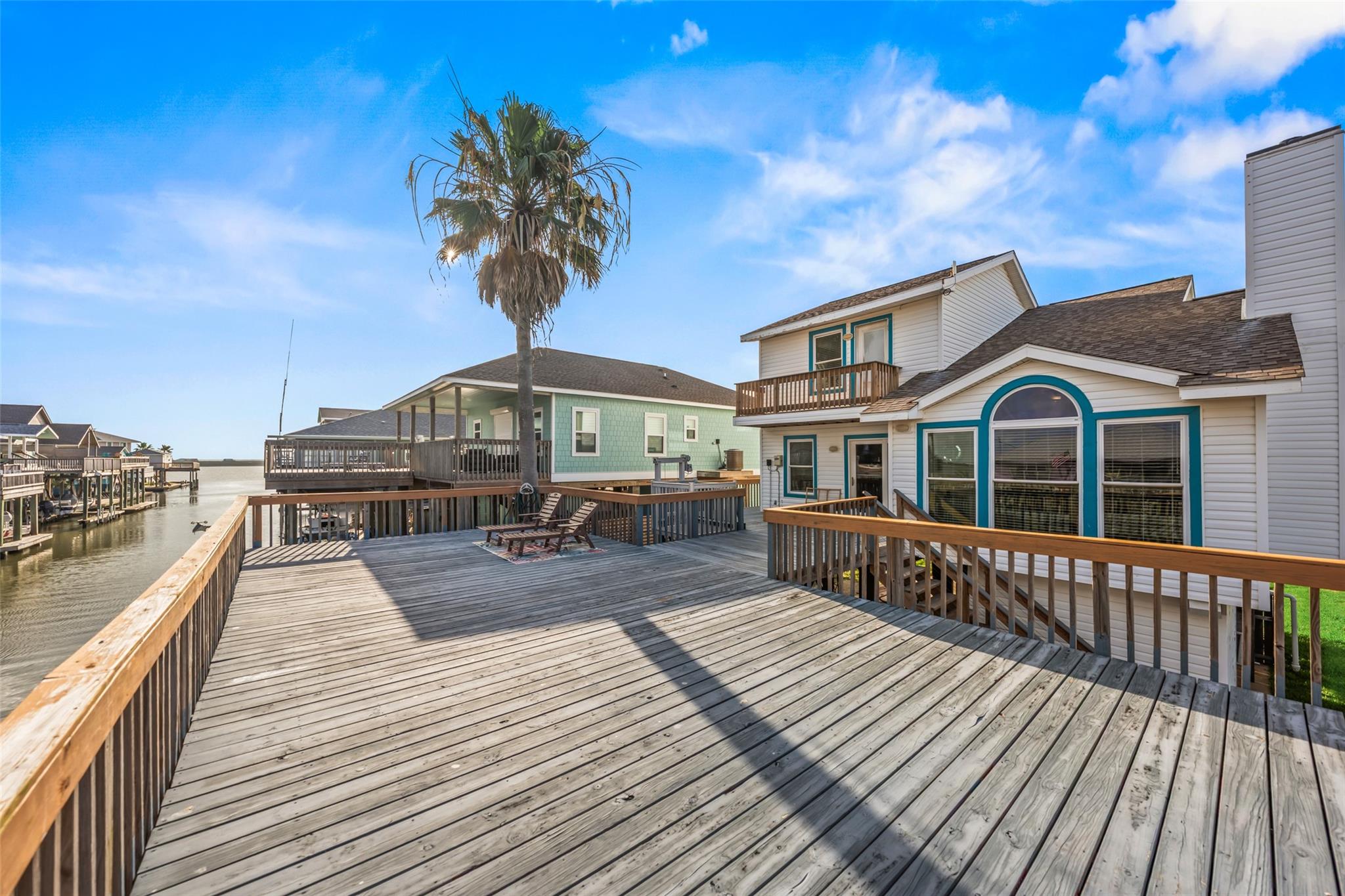 313 Schooner Drive