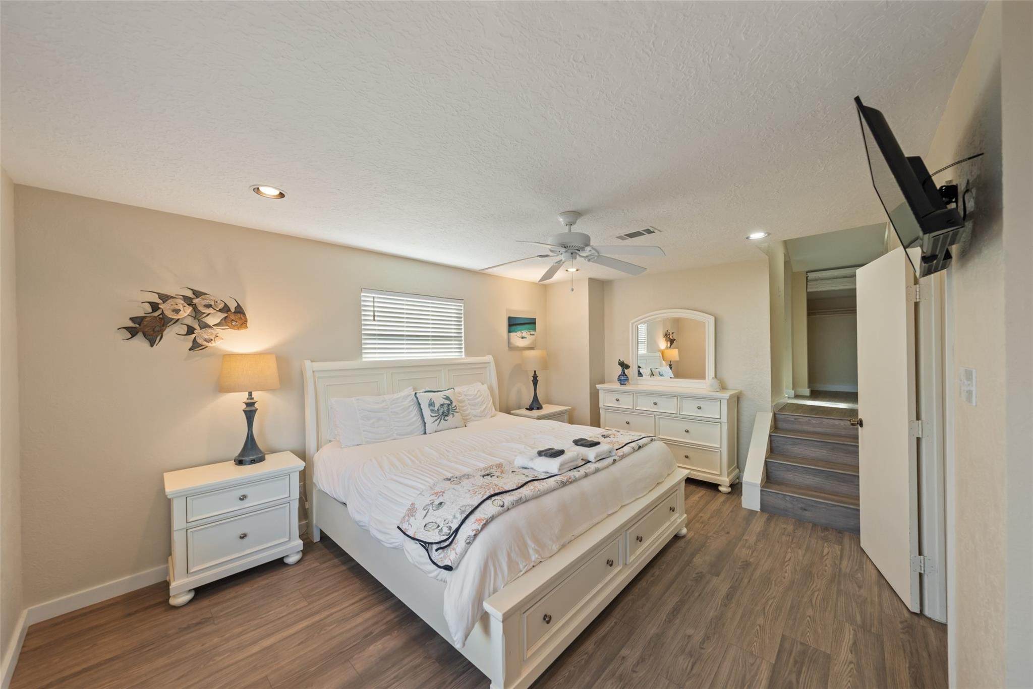 313 Schooner Drive