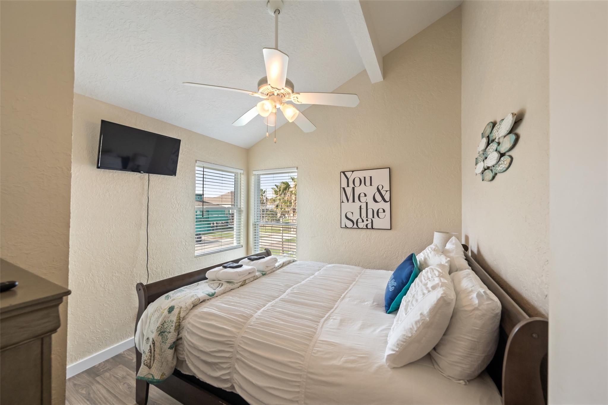 313 Schooner Drive