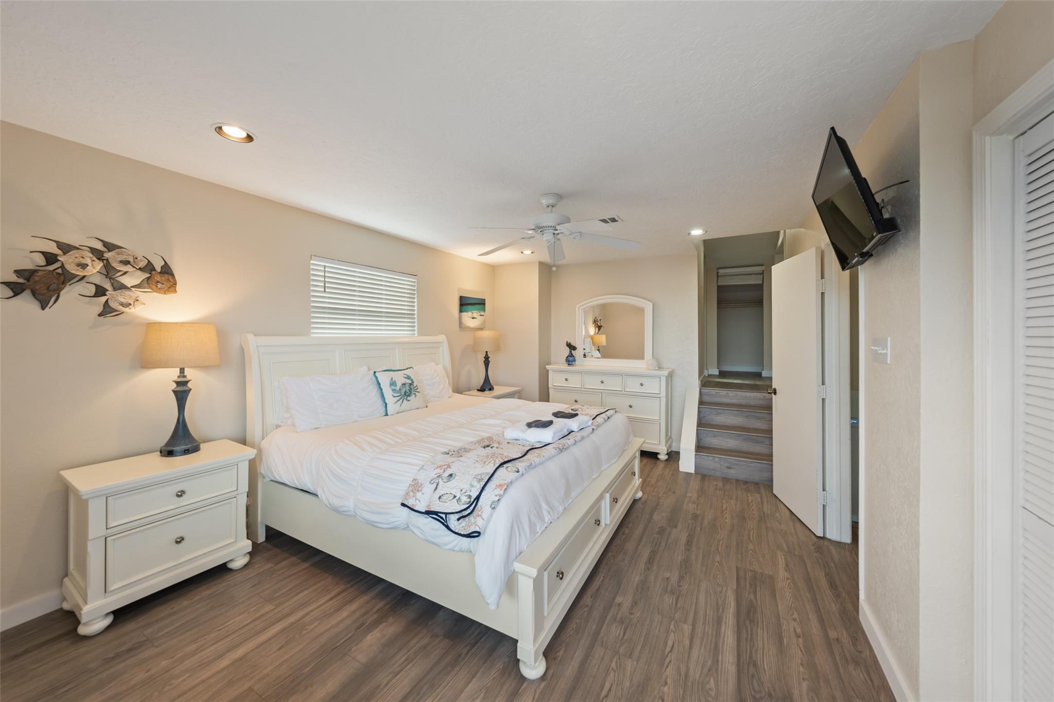 313 Schooner Drive
