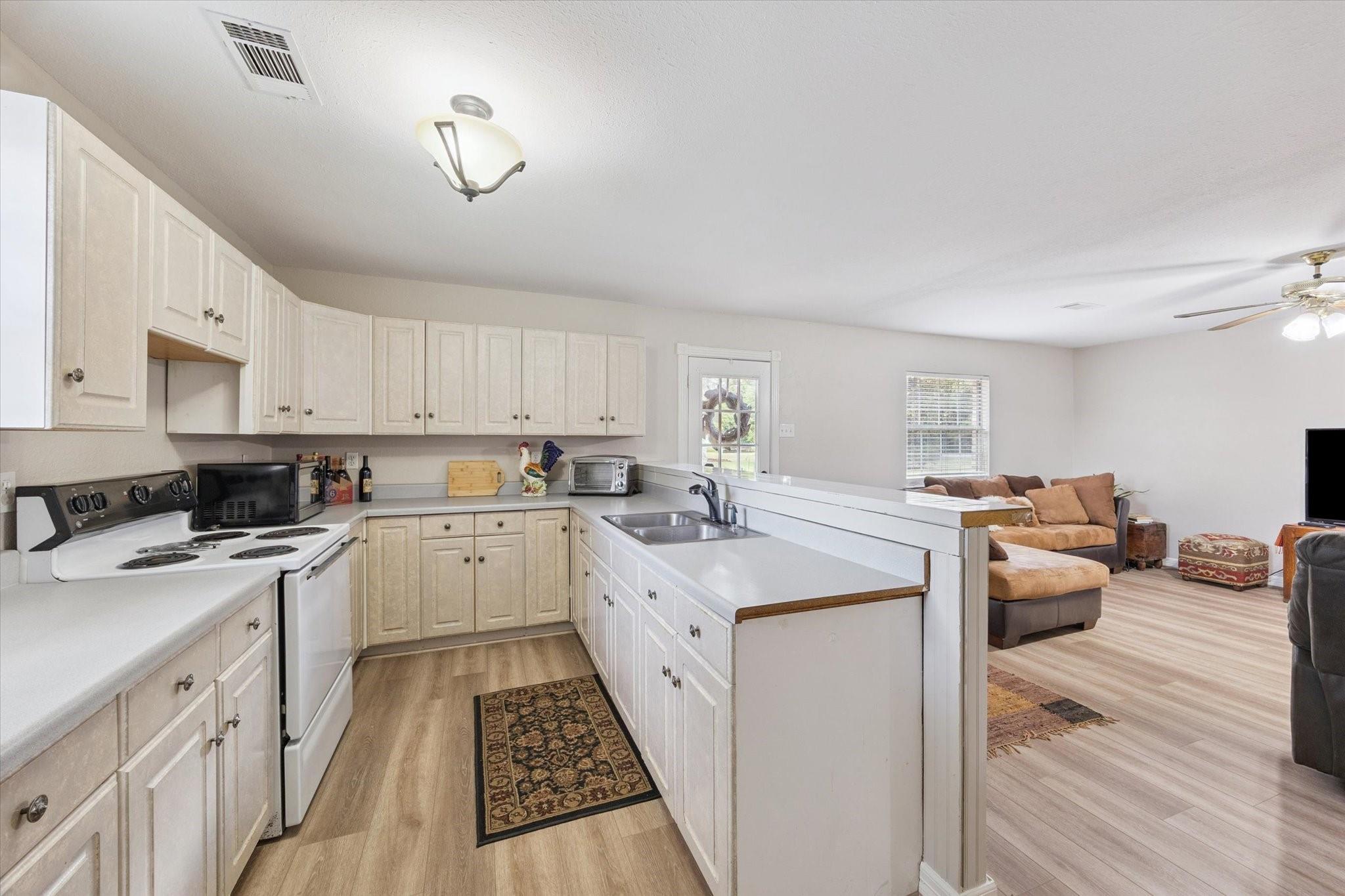 1540 Hastings Friendswood Road