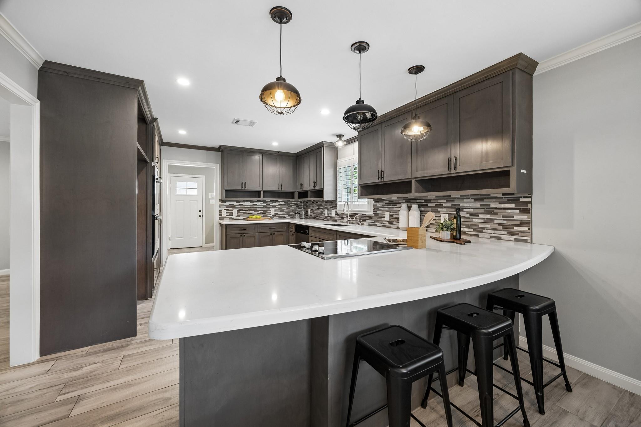 11007 Cranbrook Road