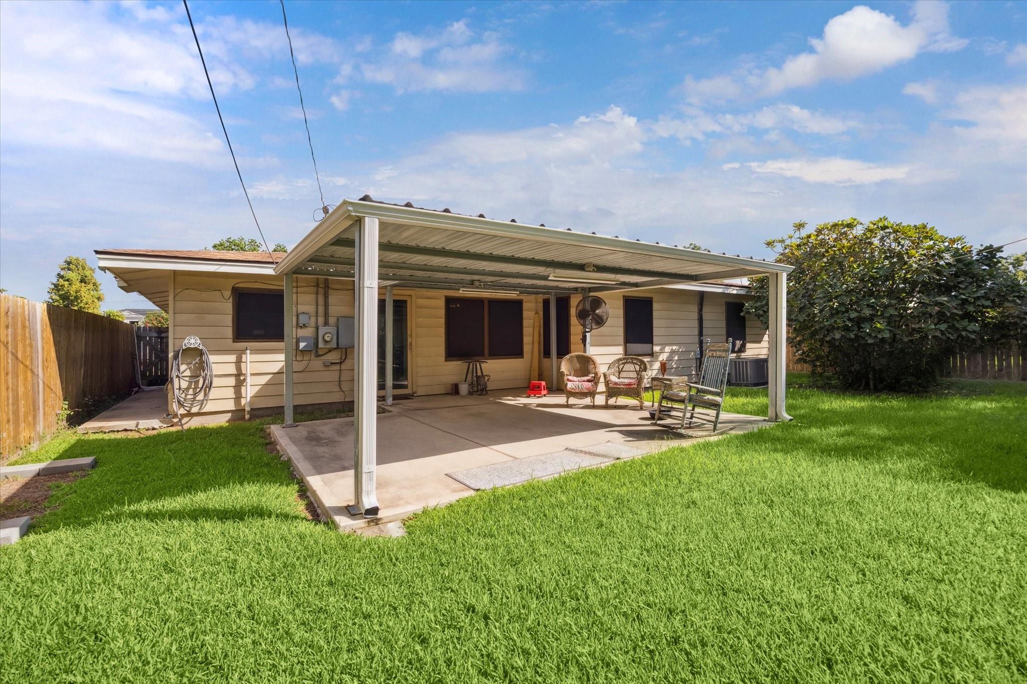 5618 Sweetbriar Street