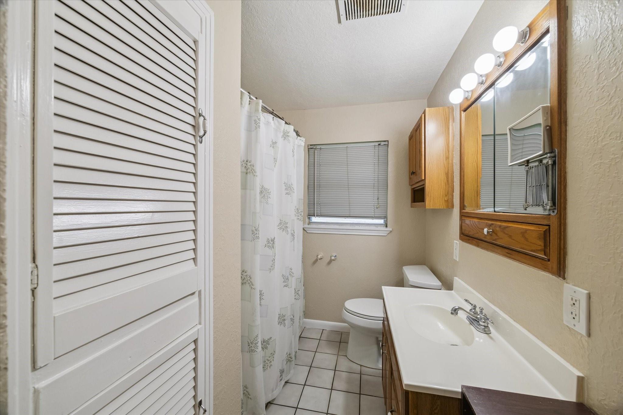 5618 Sweetbriar Street