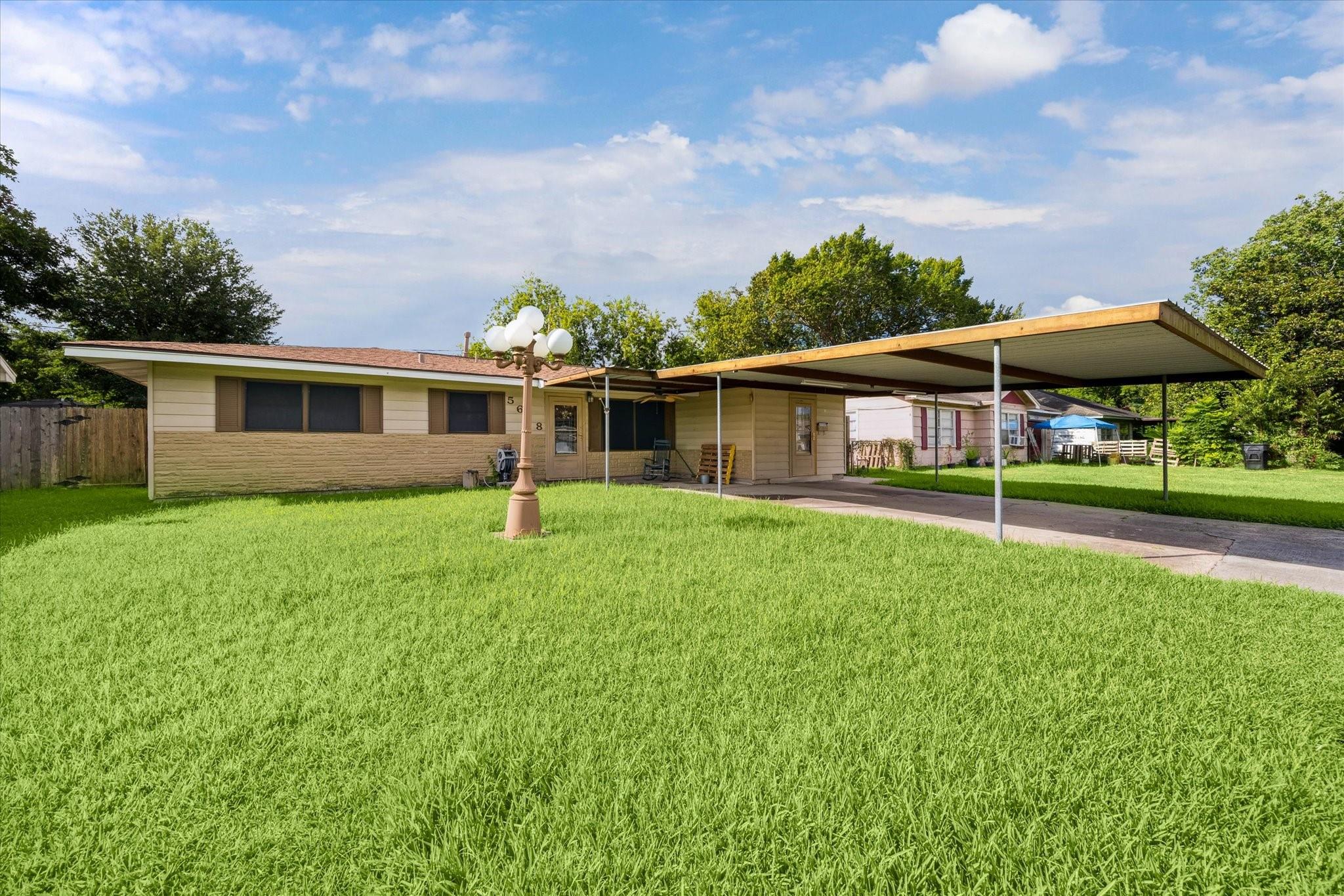 5618 Sweetbriar Street