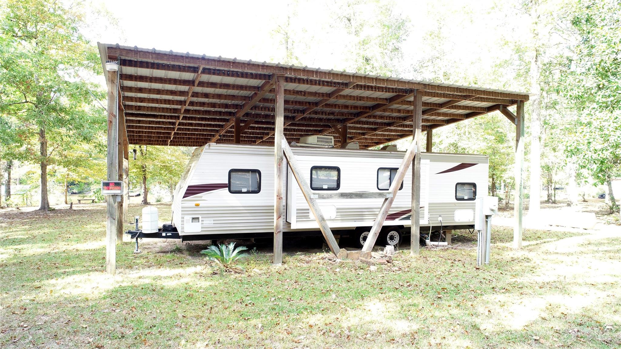 630 Hillbilly Heaven Road