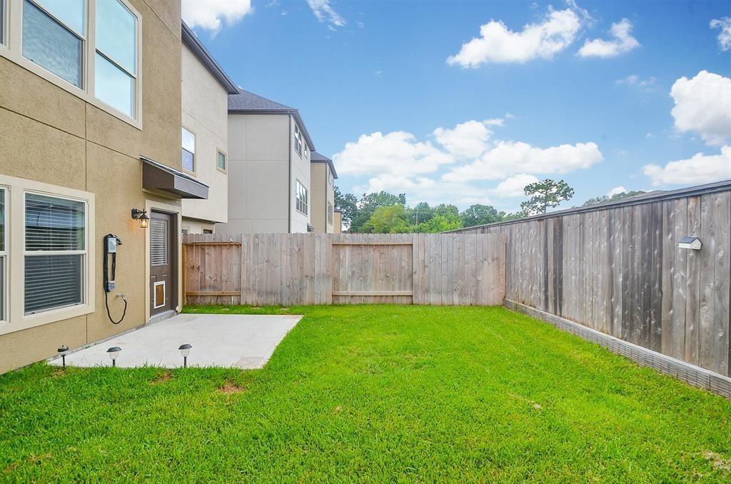 10014 Spring Shadows Park Circle