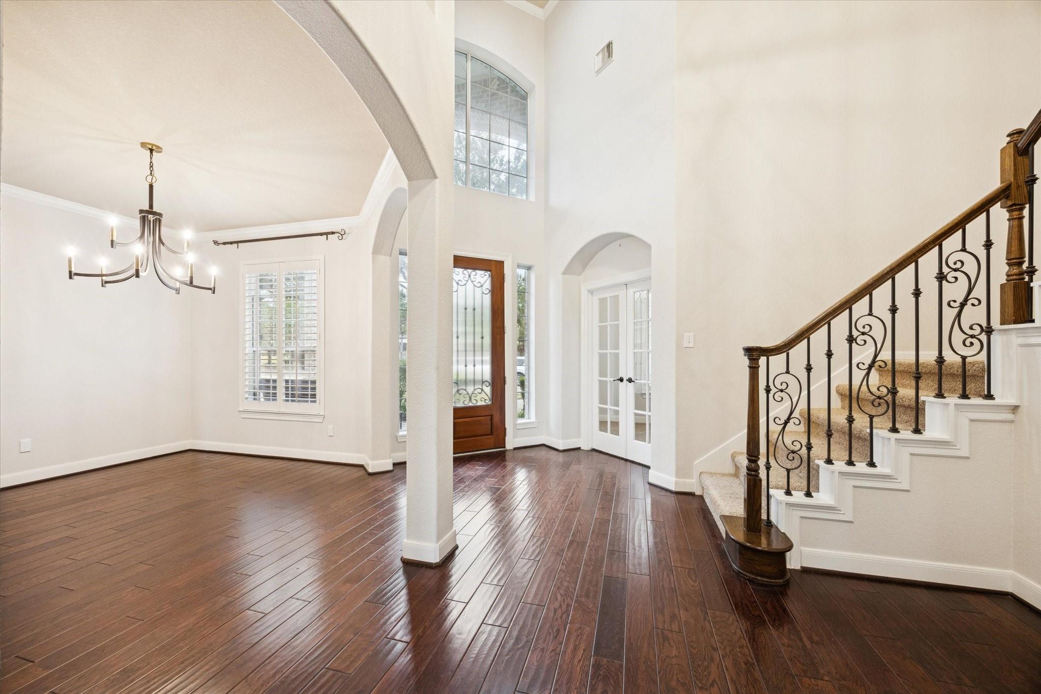 9914 Slover Creek Lane