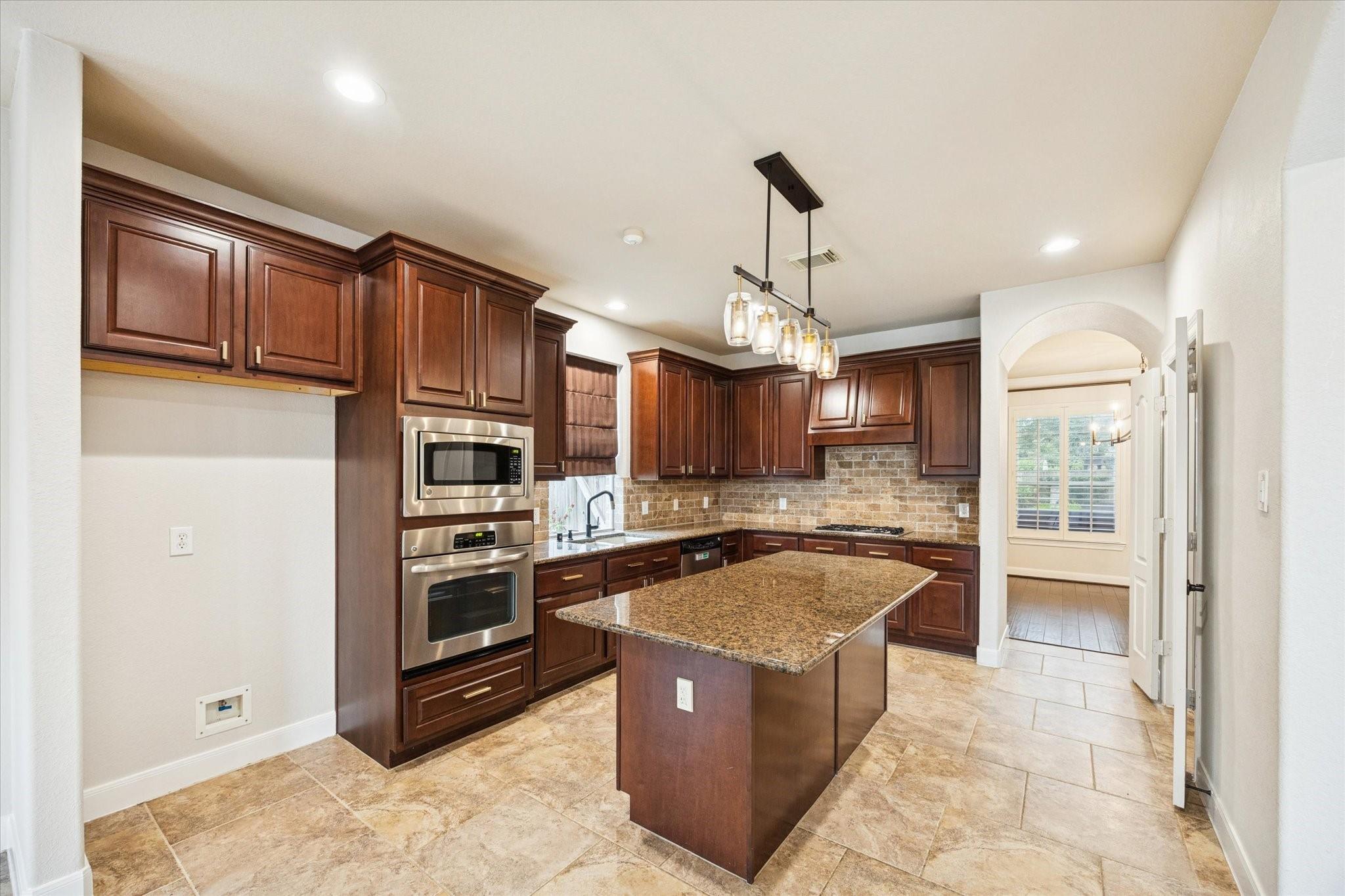 9914 Slover Creek Lane