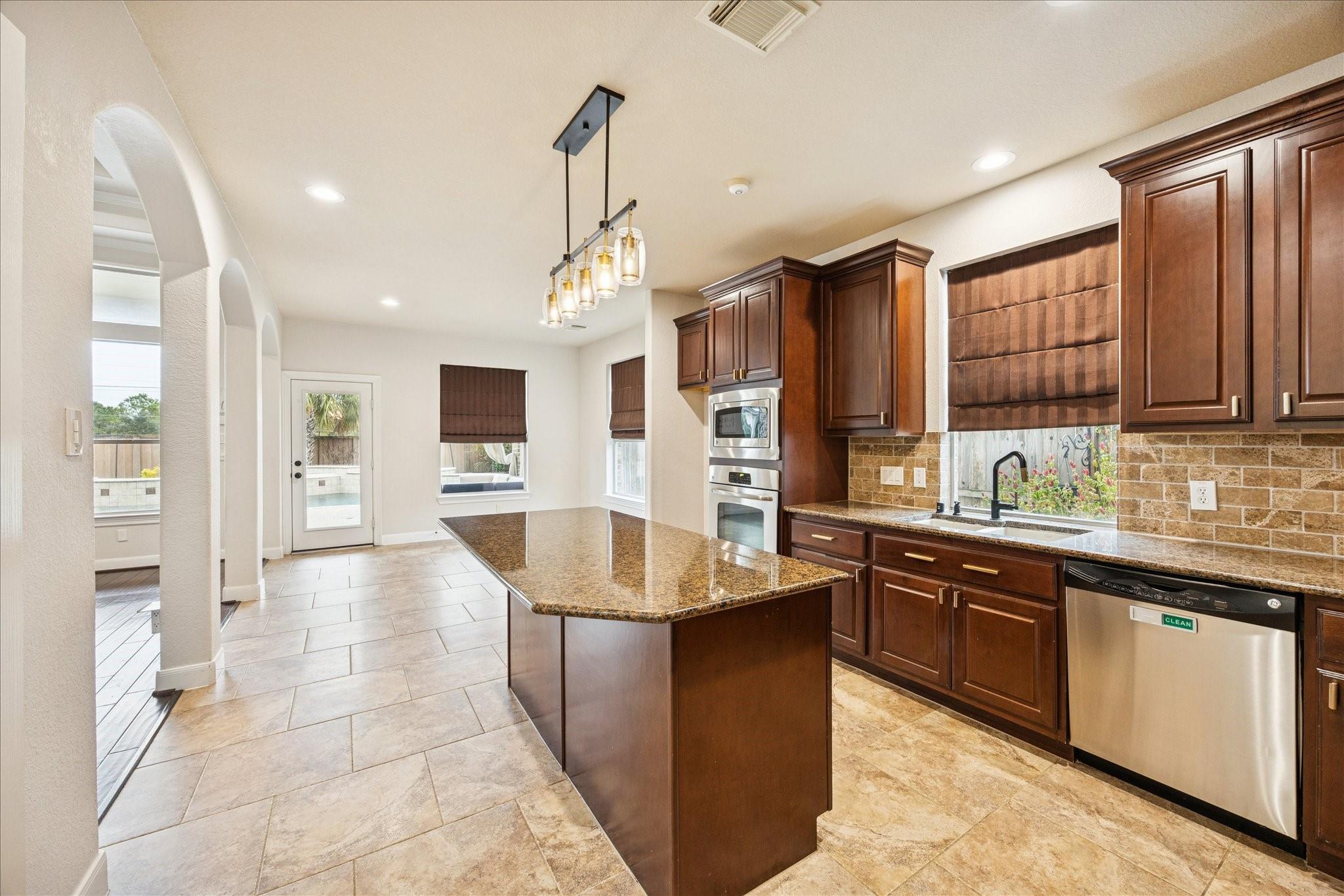 9914 Slover Creek Lane