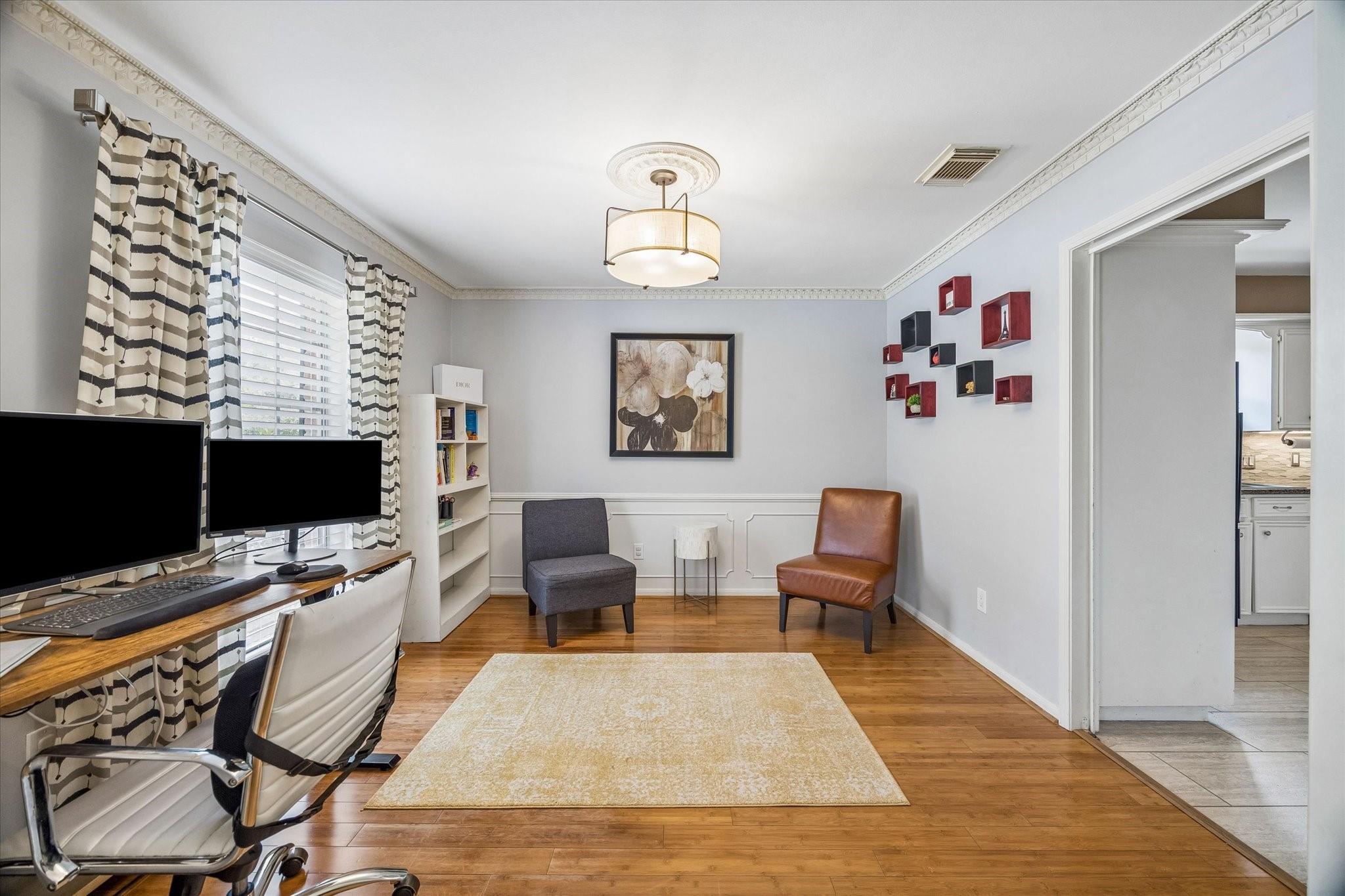 1427 Heathwood Drive