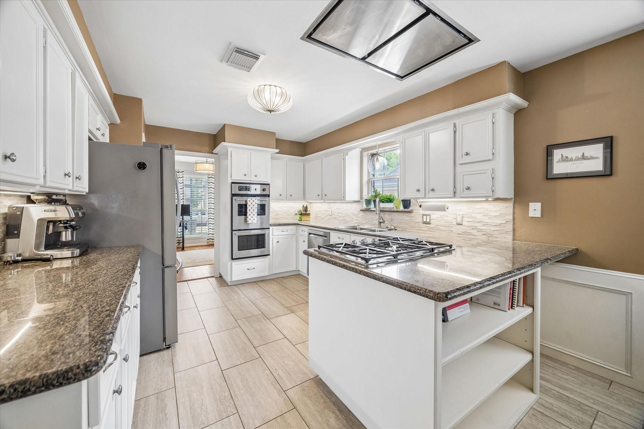 1427 Heathwood Drive