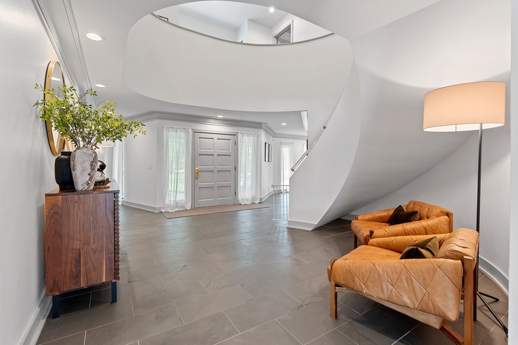 55 Utopia Cir