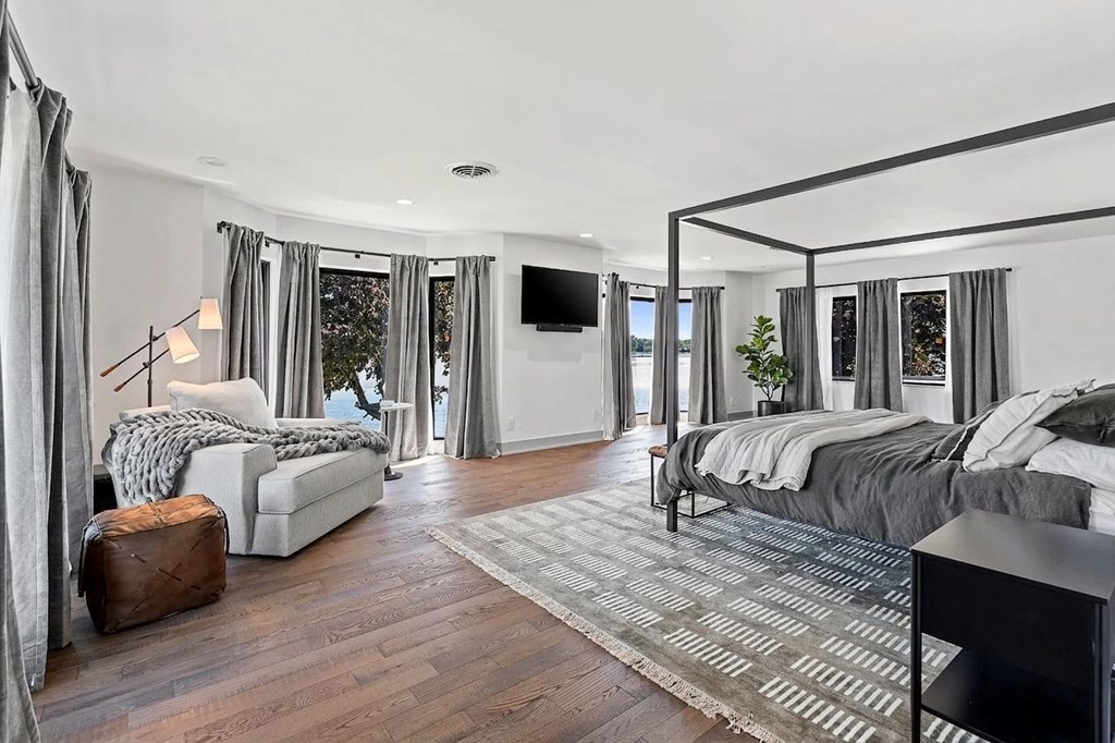 55 Utopia Cir