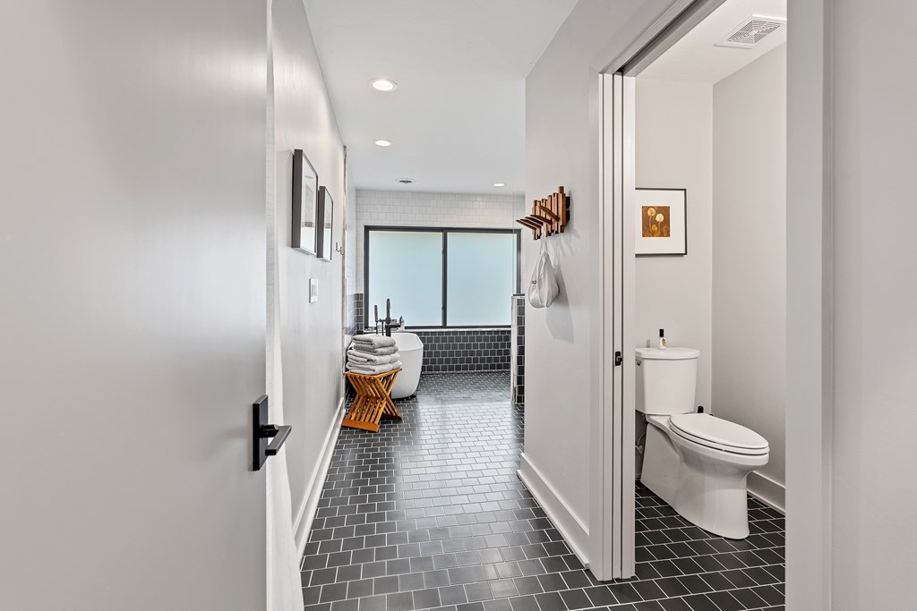 55 Utopia Cir