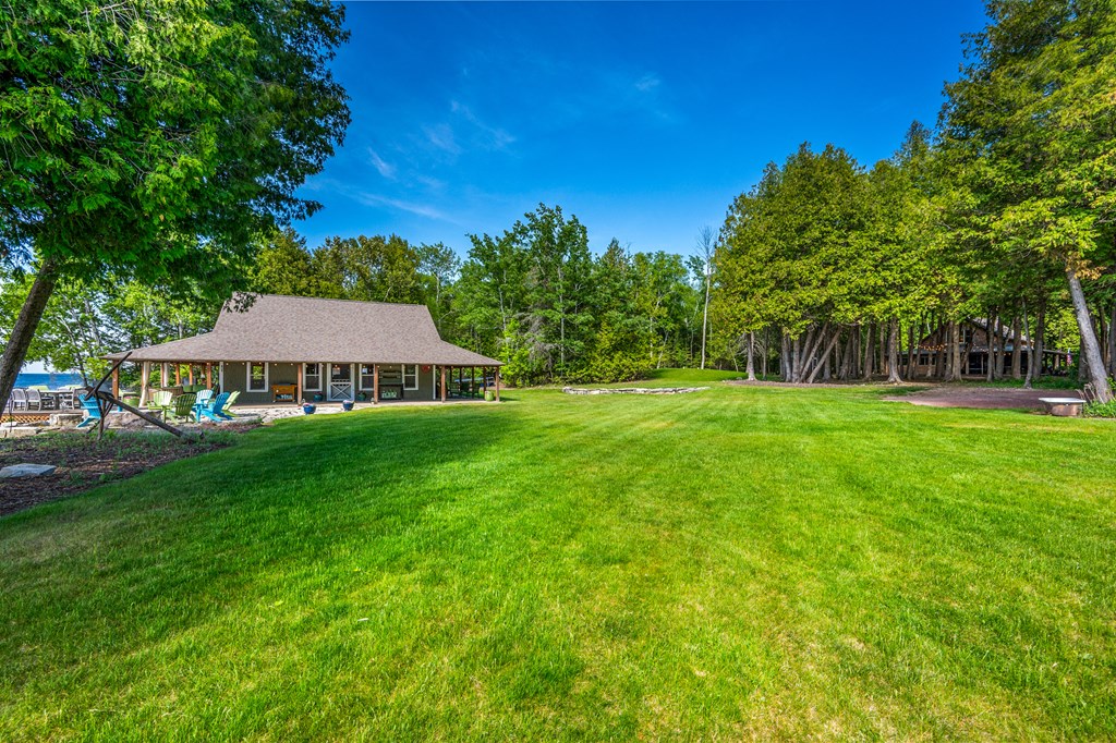 6027 Lady Slipper Ln