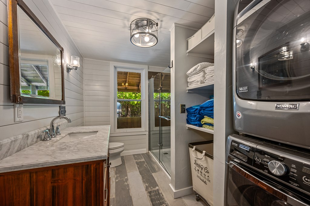 6027 Lady Slipper Ln