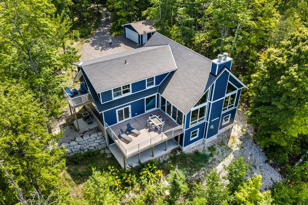 6931 Kelley Ln