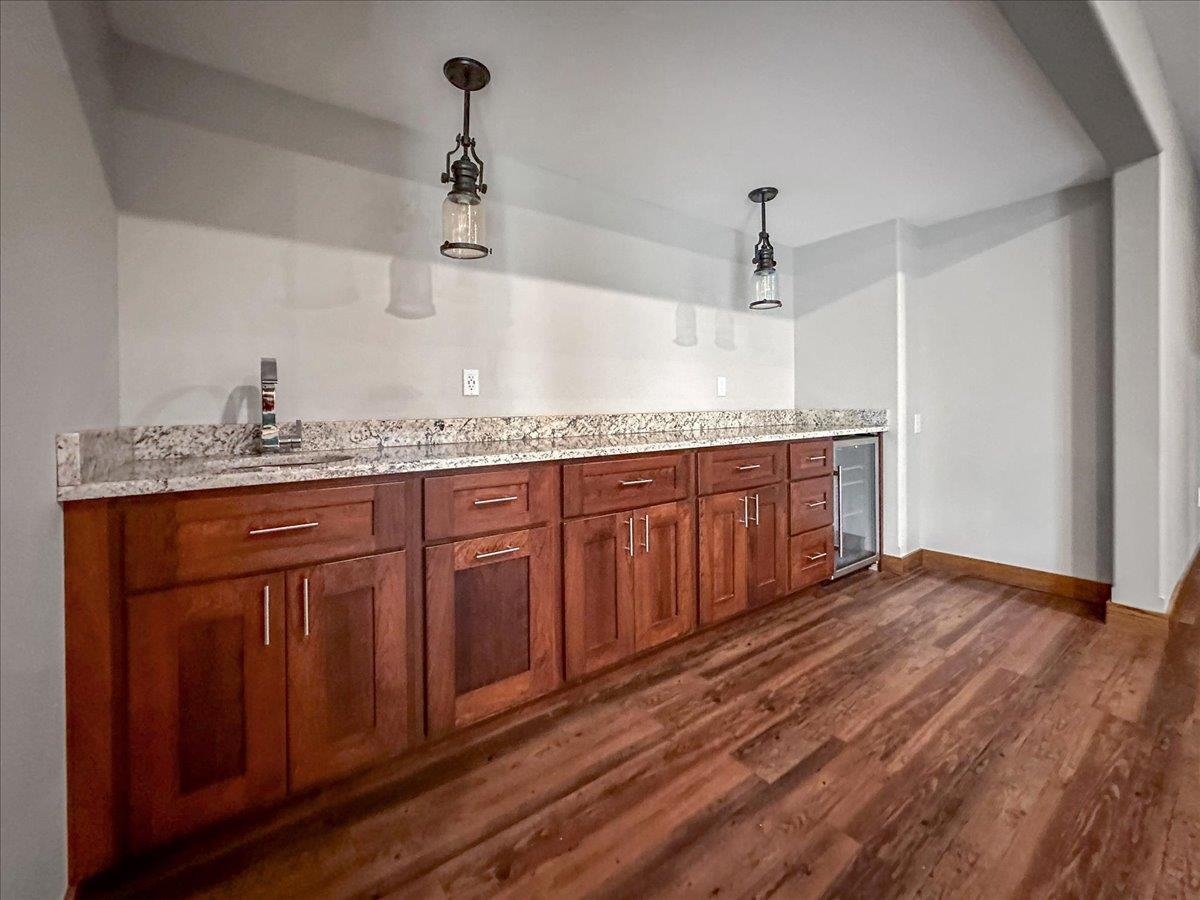2280 Julia Drive