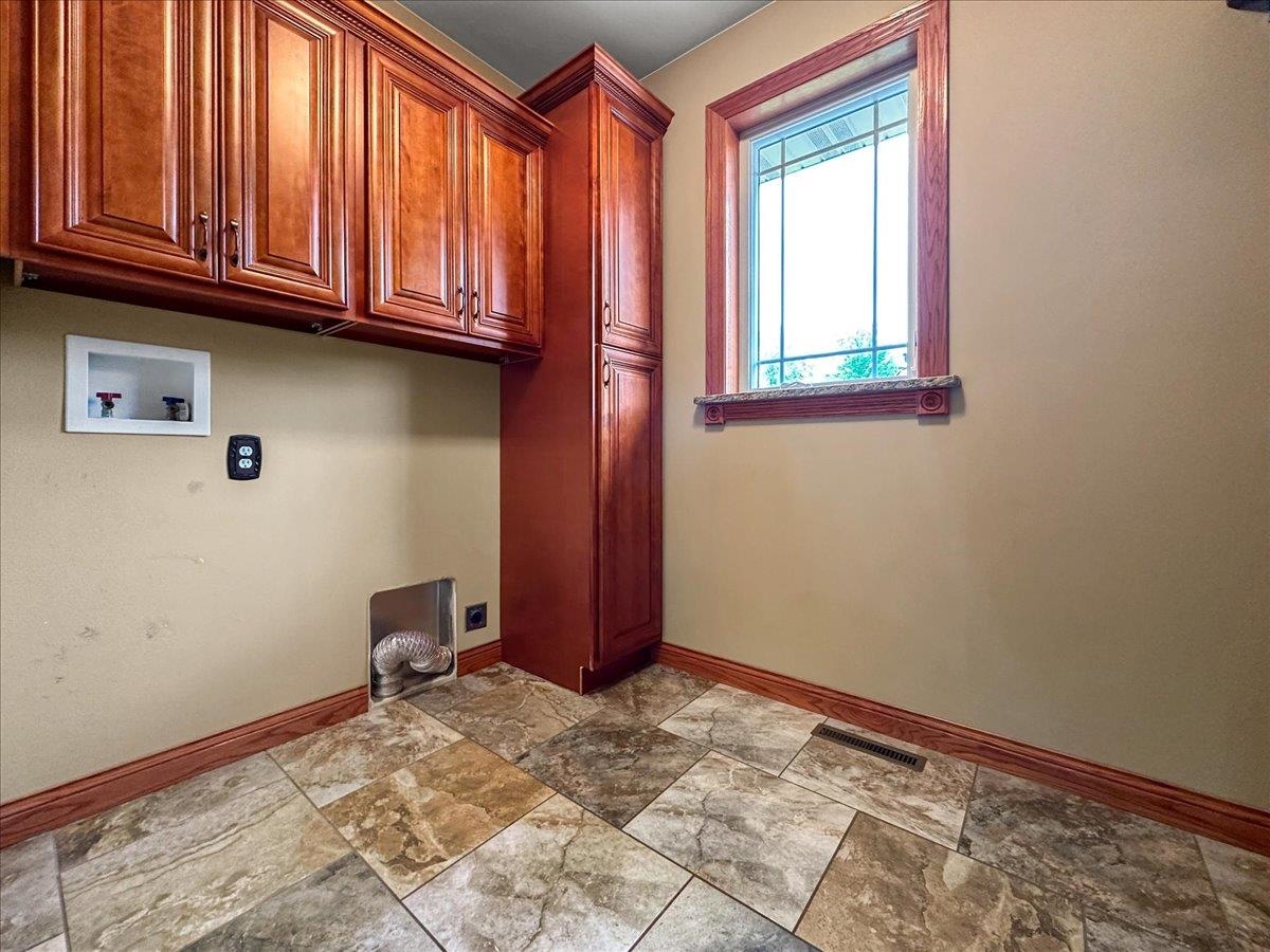 2280 Julia Drive