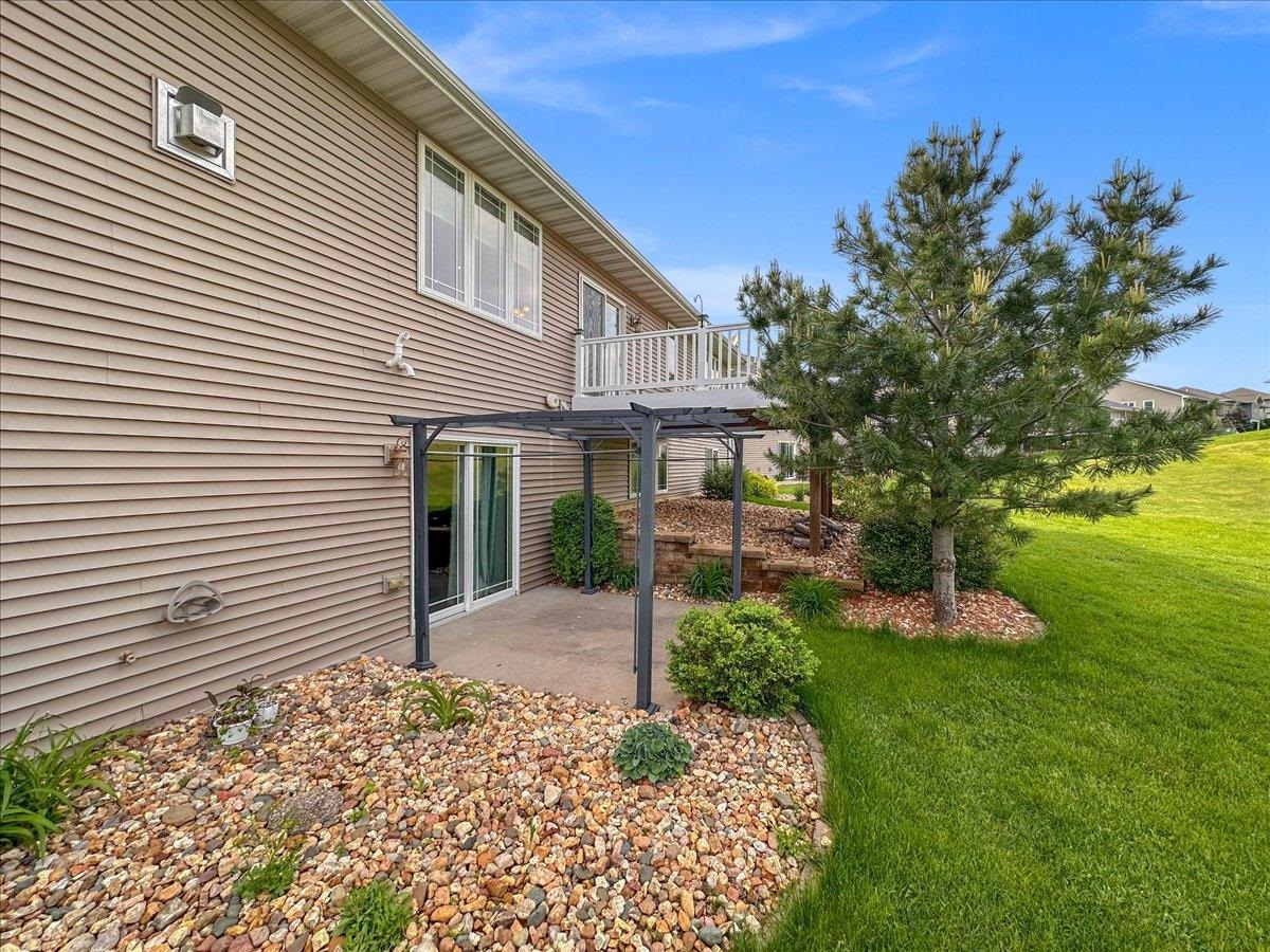 2280 Julia Drive