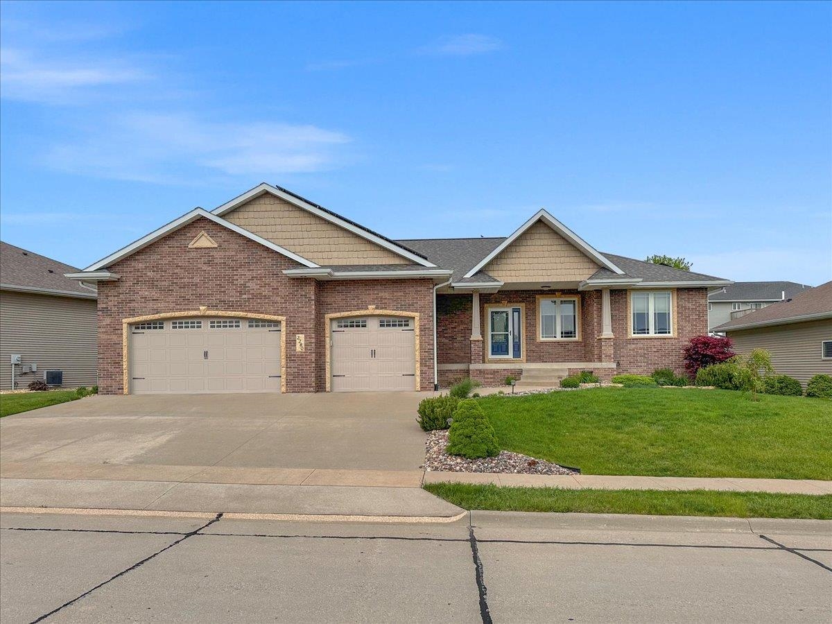 2280 Julia Drive