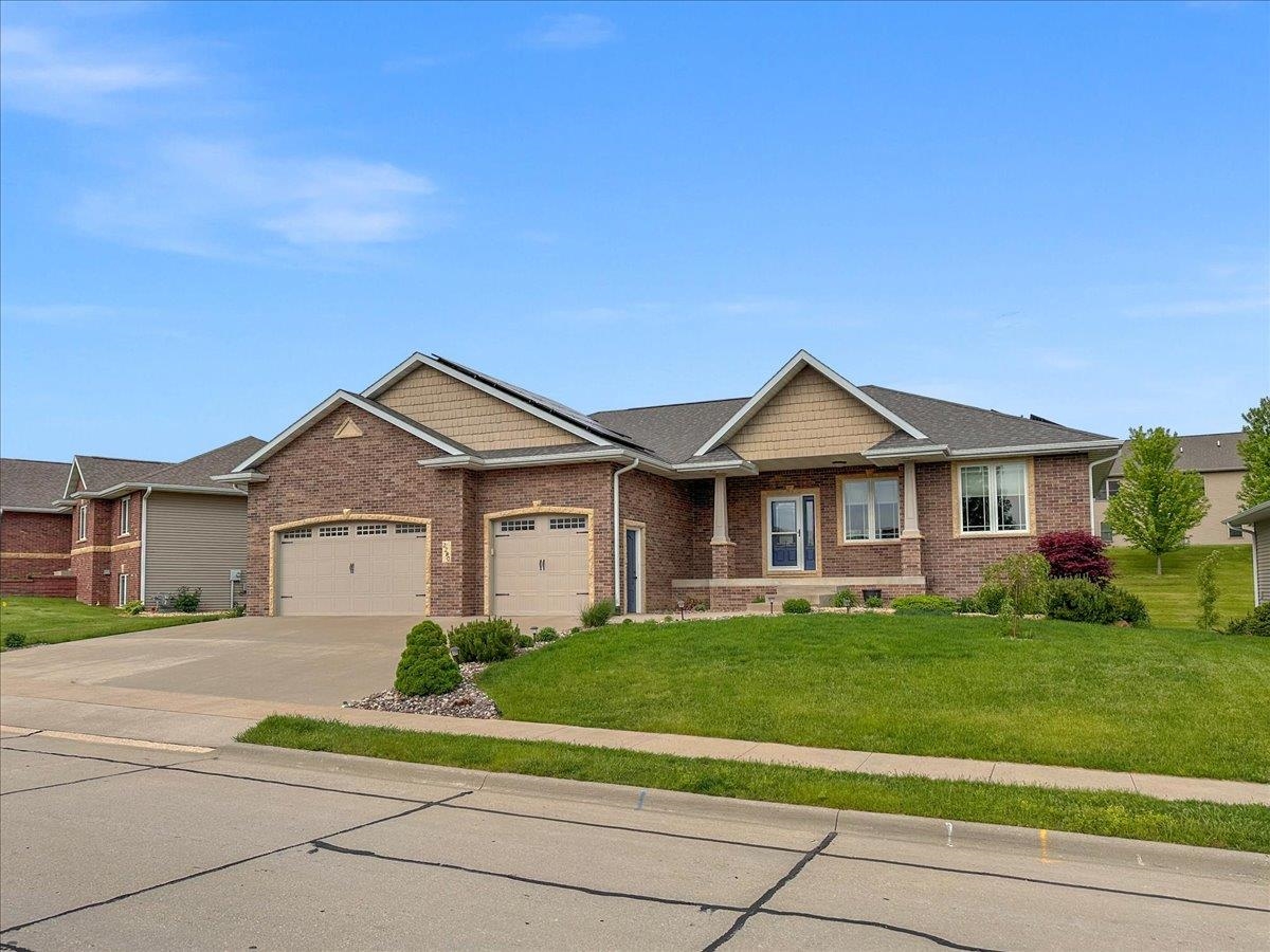 2280 Julia Drive