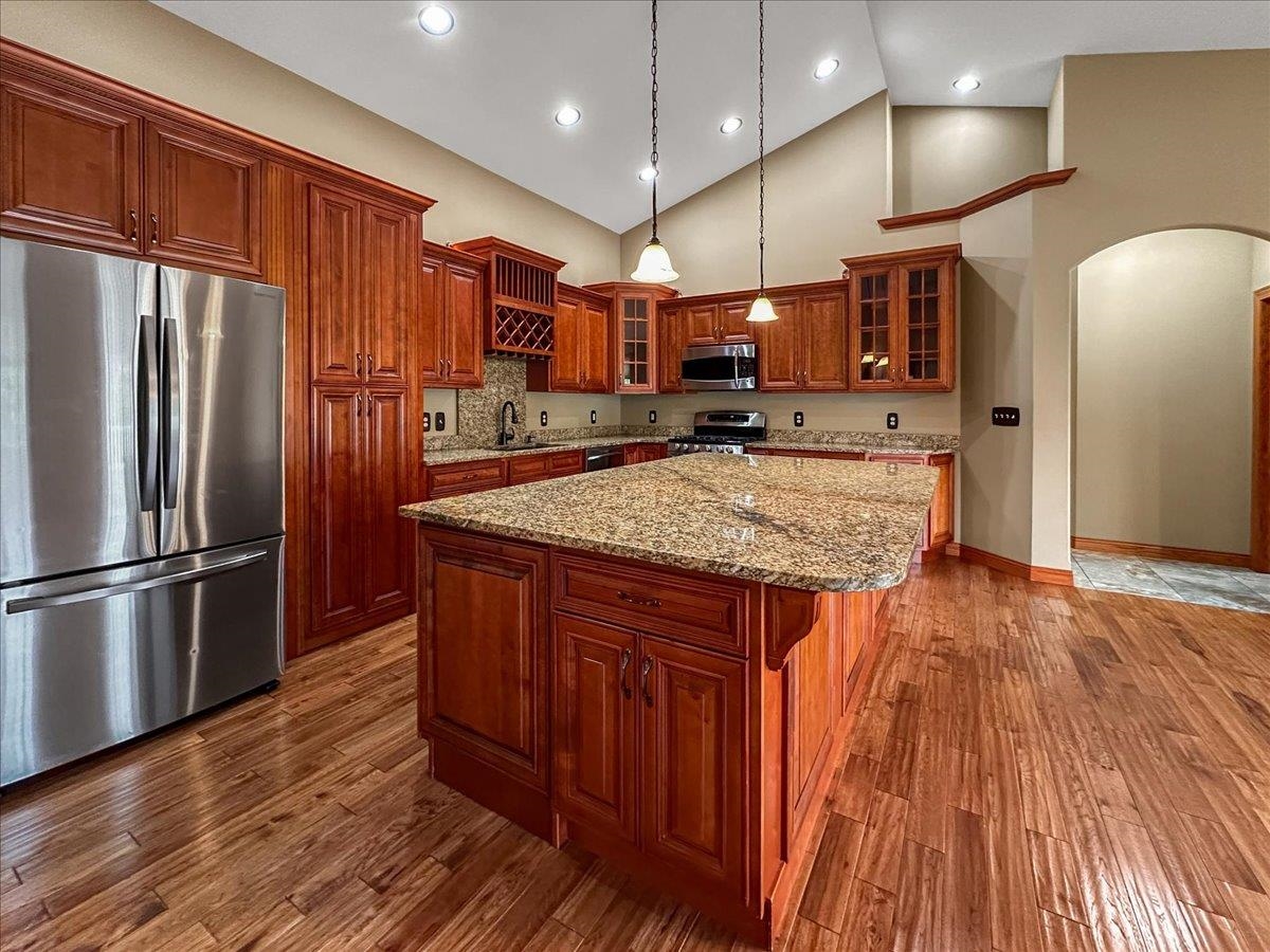 2280 Julia Drive