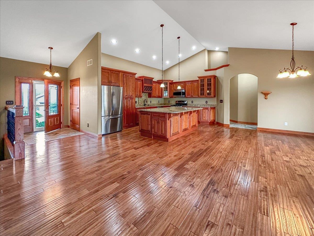 2280 Julia Drive