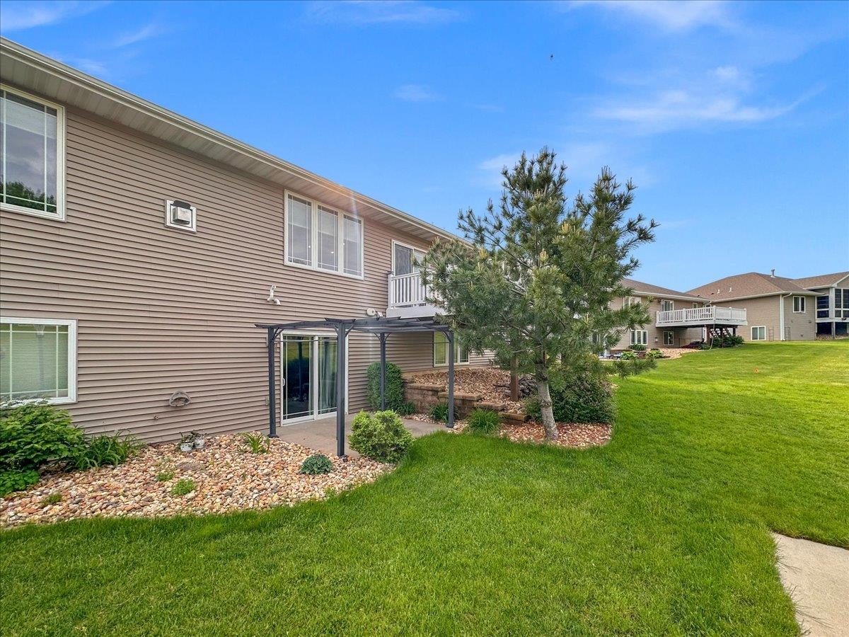 2280 Julia Drive