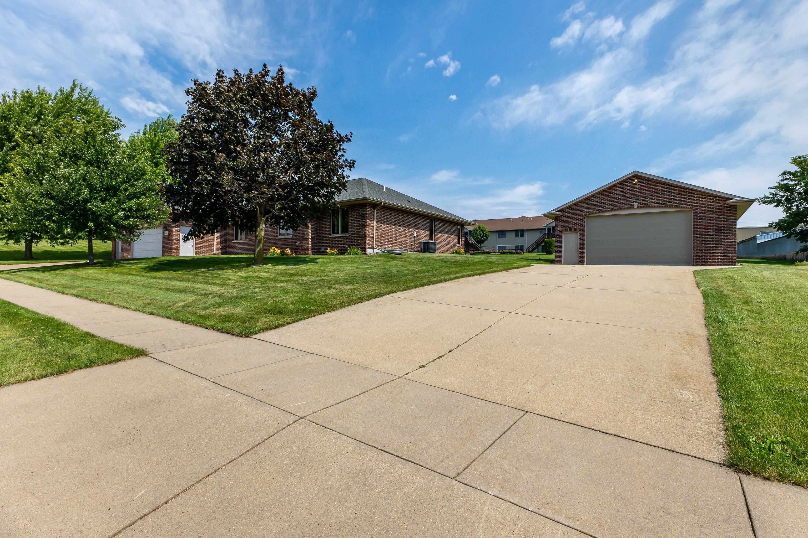 480 Apple Street