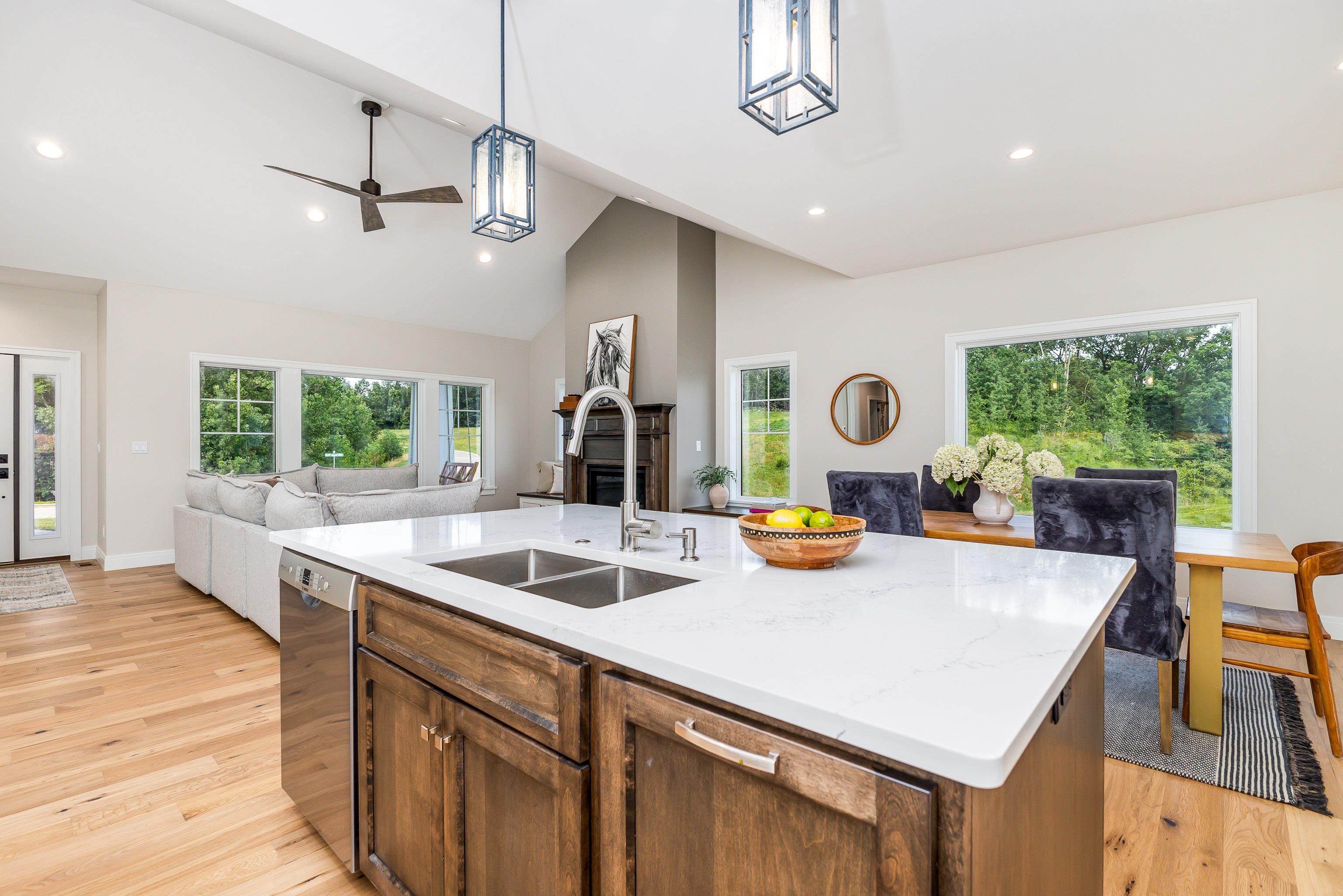 1577 Bluff Hollow Trail