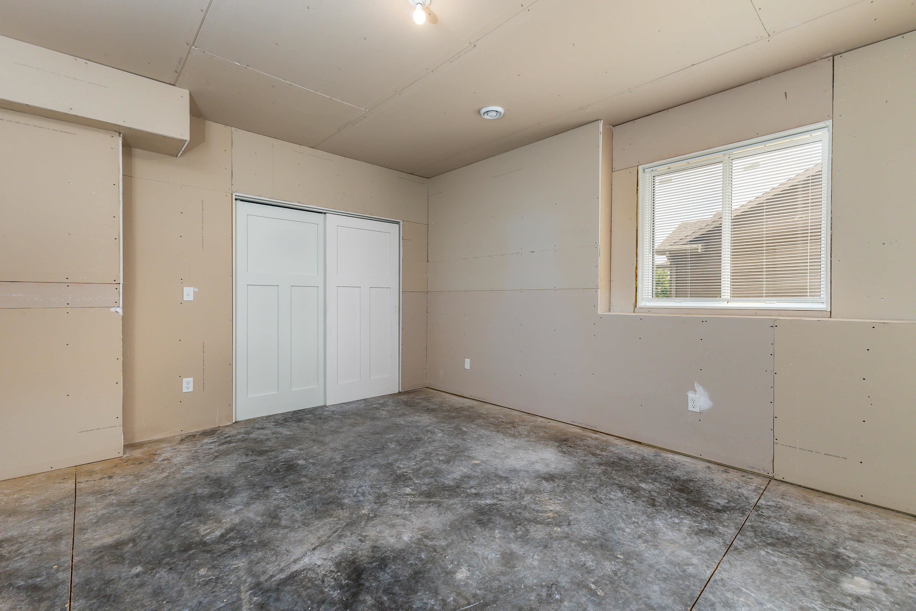 6060 Seven Springs Drive