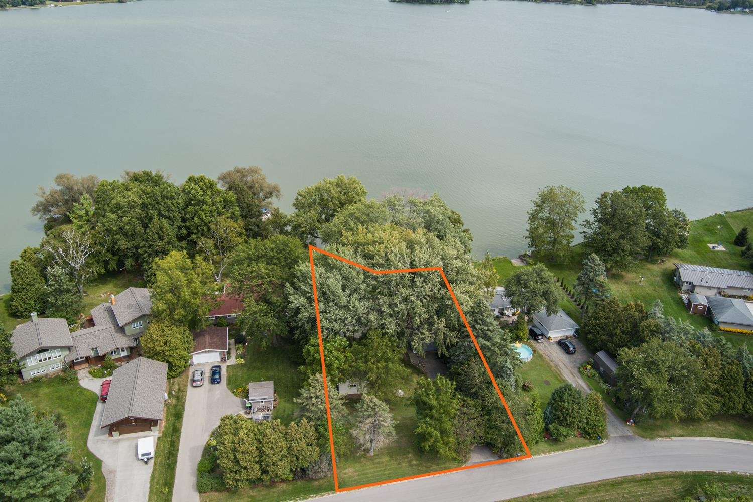 W10234 Surfside Drive