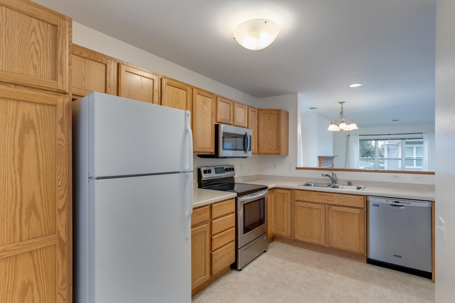 252 S Musket Ridge Drive 1