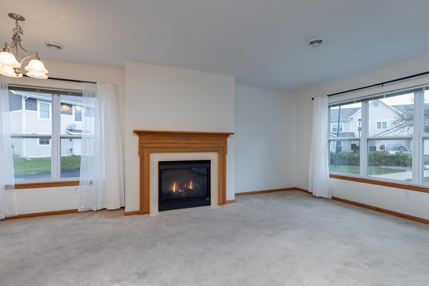 252 S Musket Ridge Drive 1