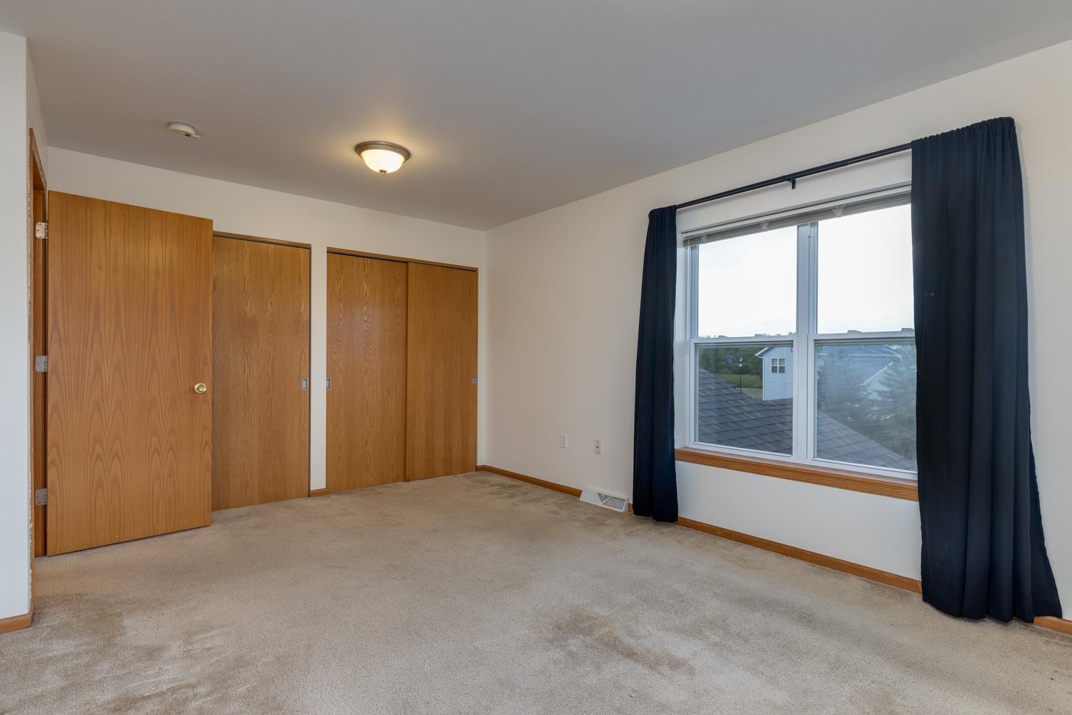 252 S Musket Ridge Drive 1