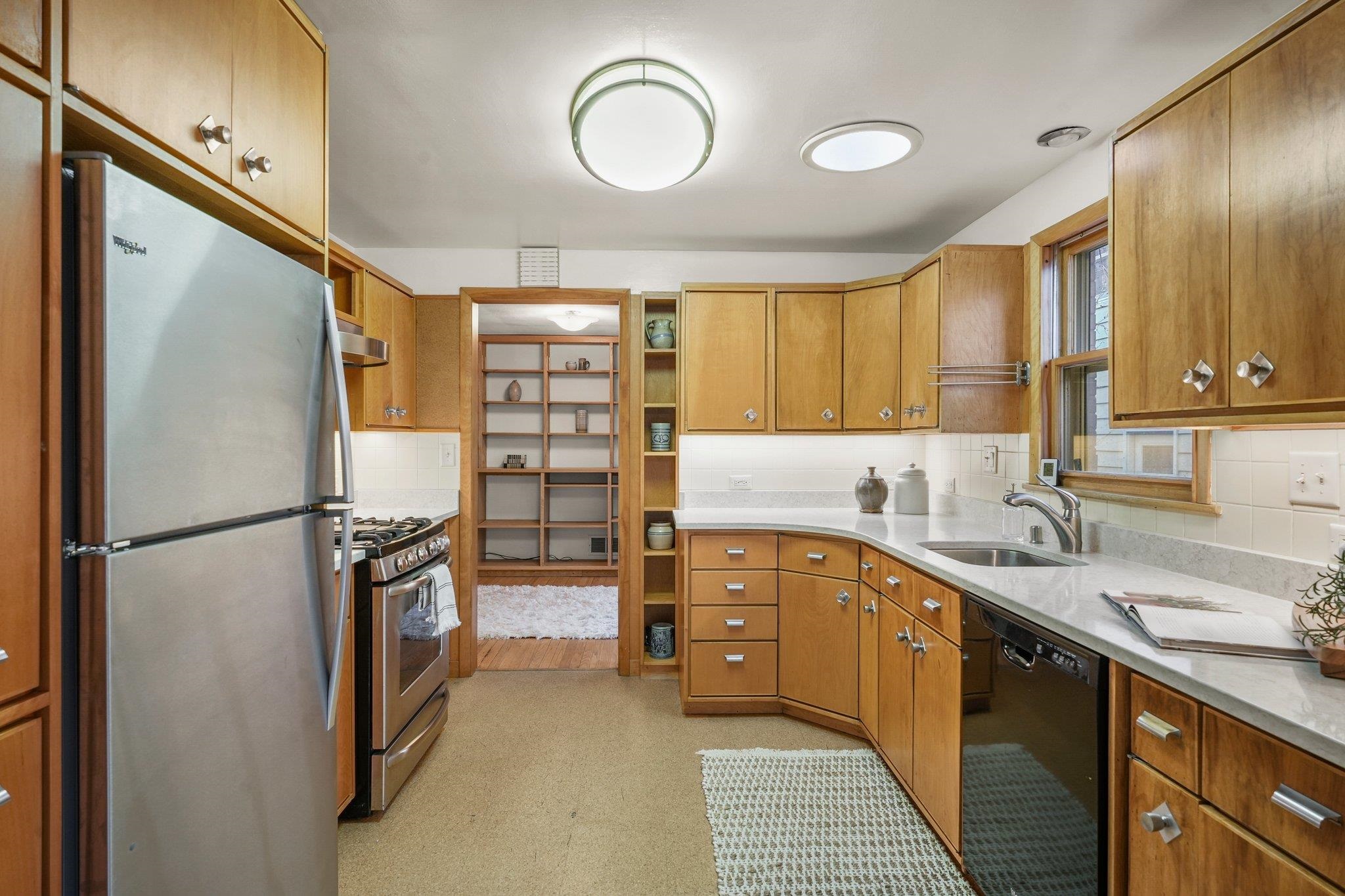 217 Shepard Terrace