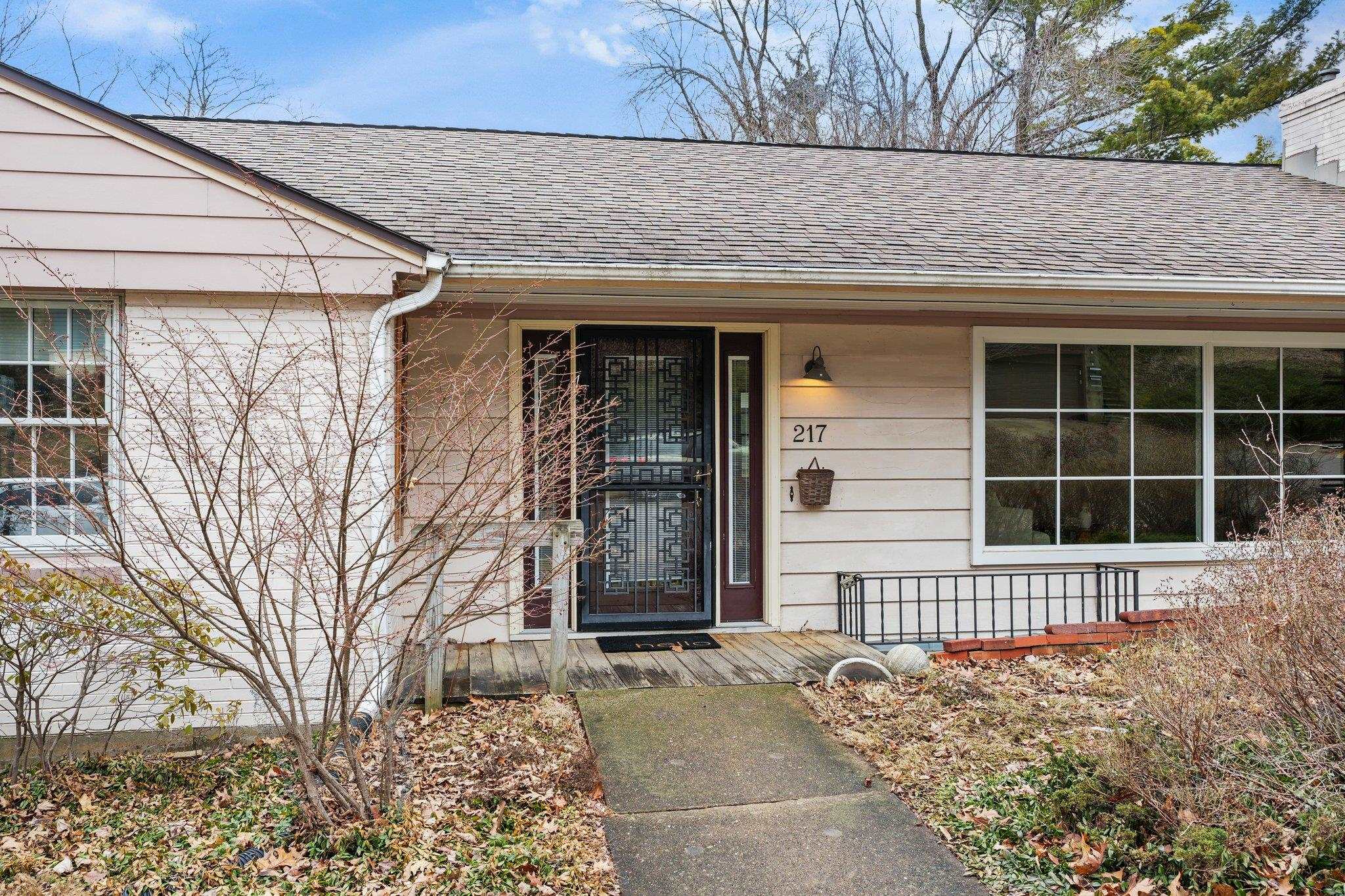217 Shepard Terrace