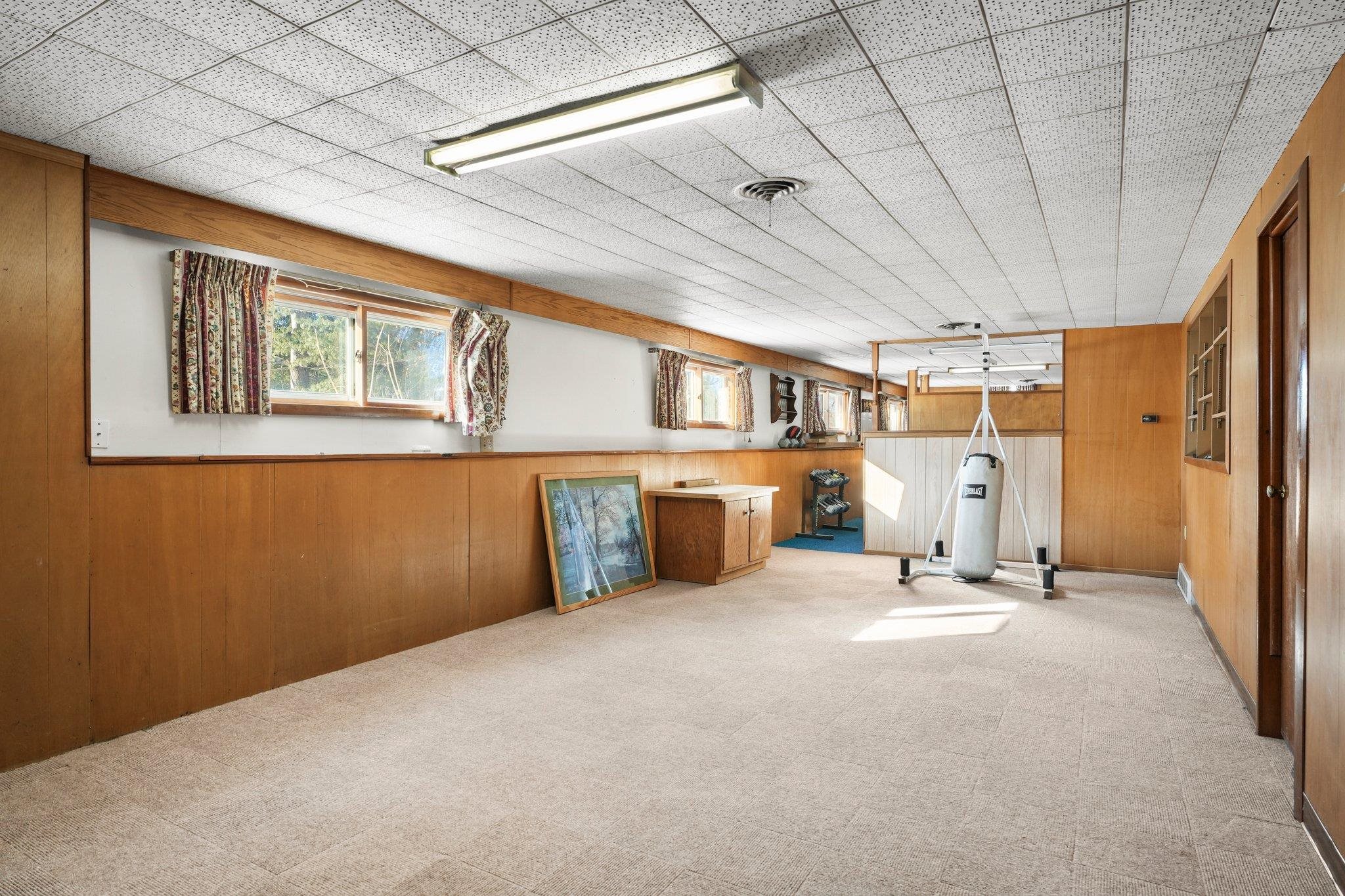 4909 Holiday Drive