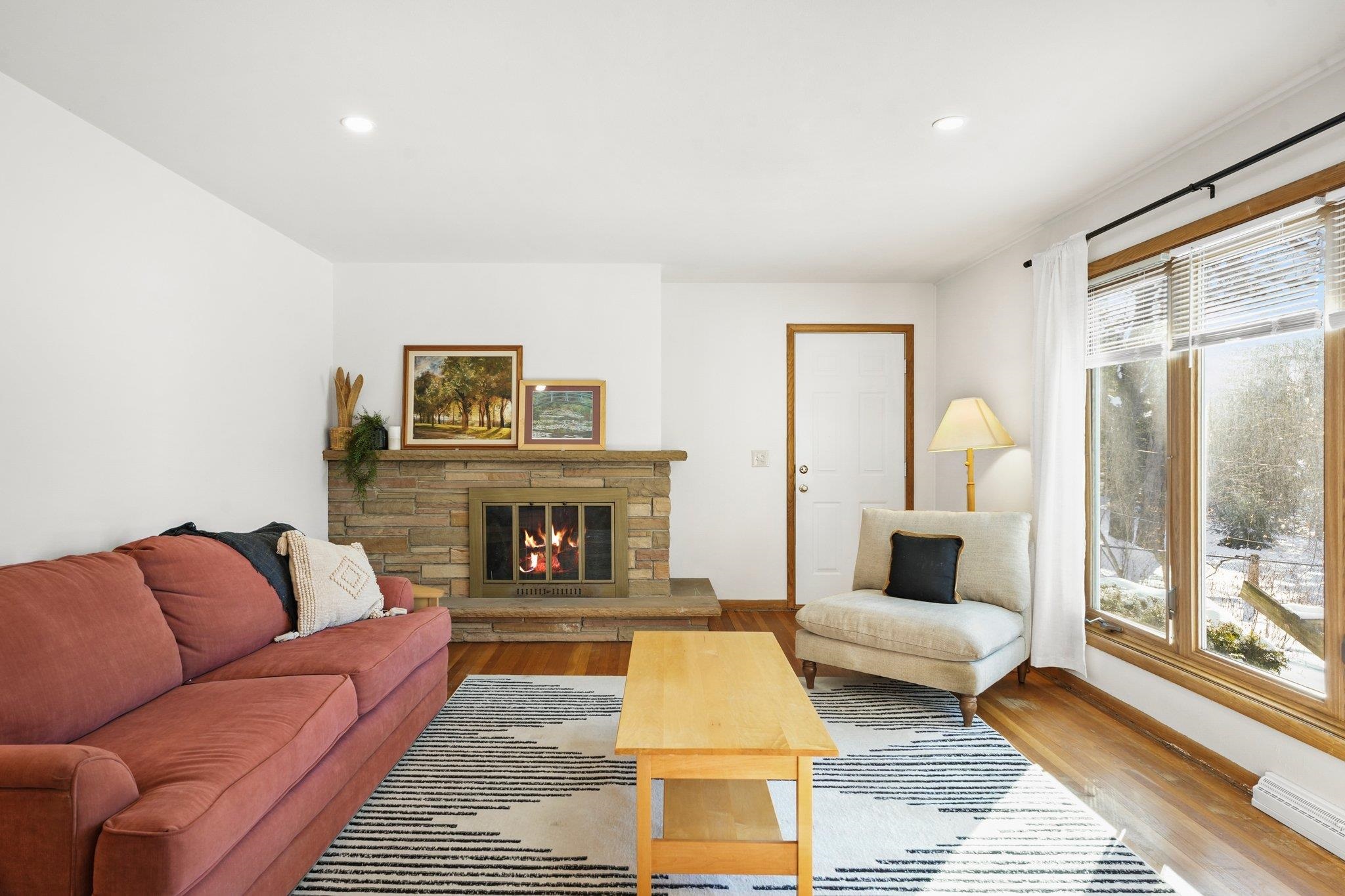 4909 Holiday Drive