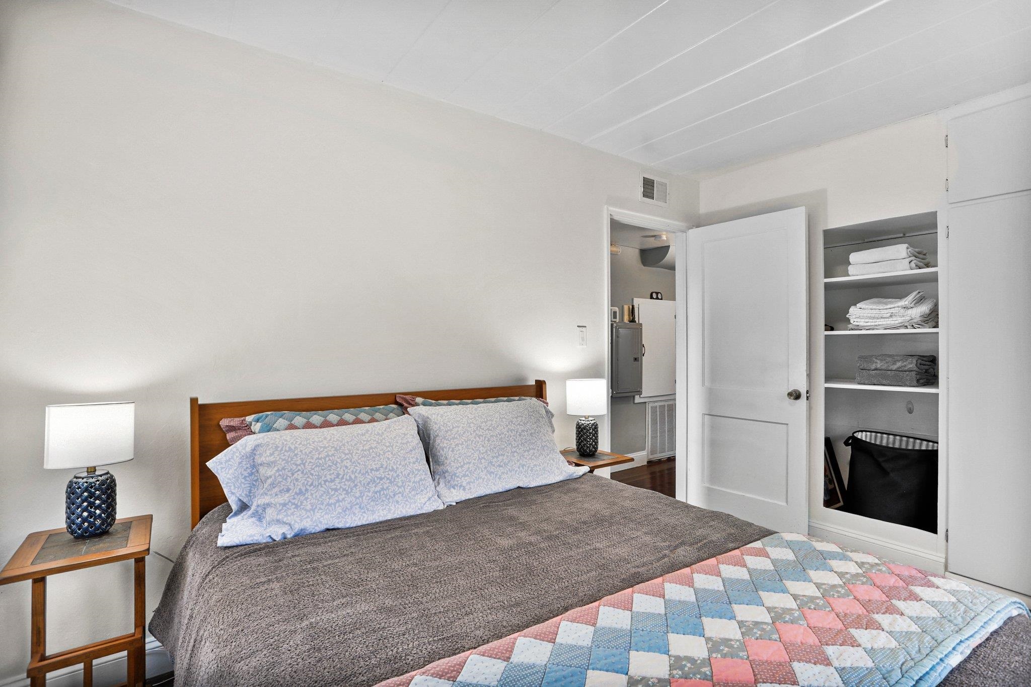 37 Sherman Terrace 1