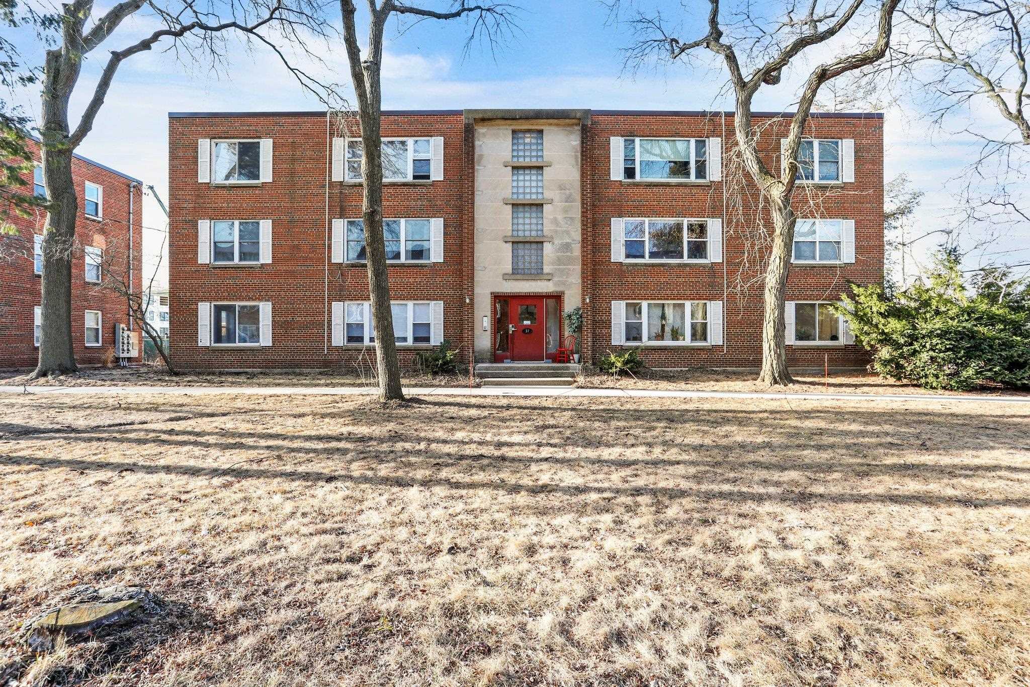 37 Sherman Terrace 1