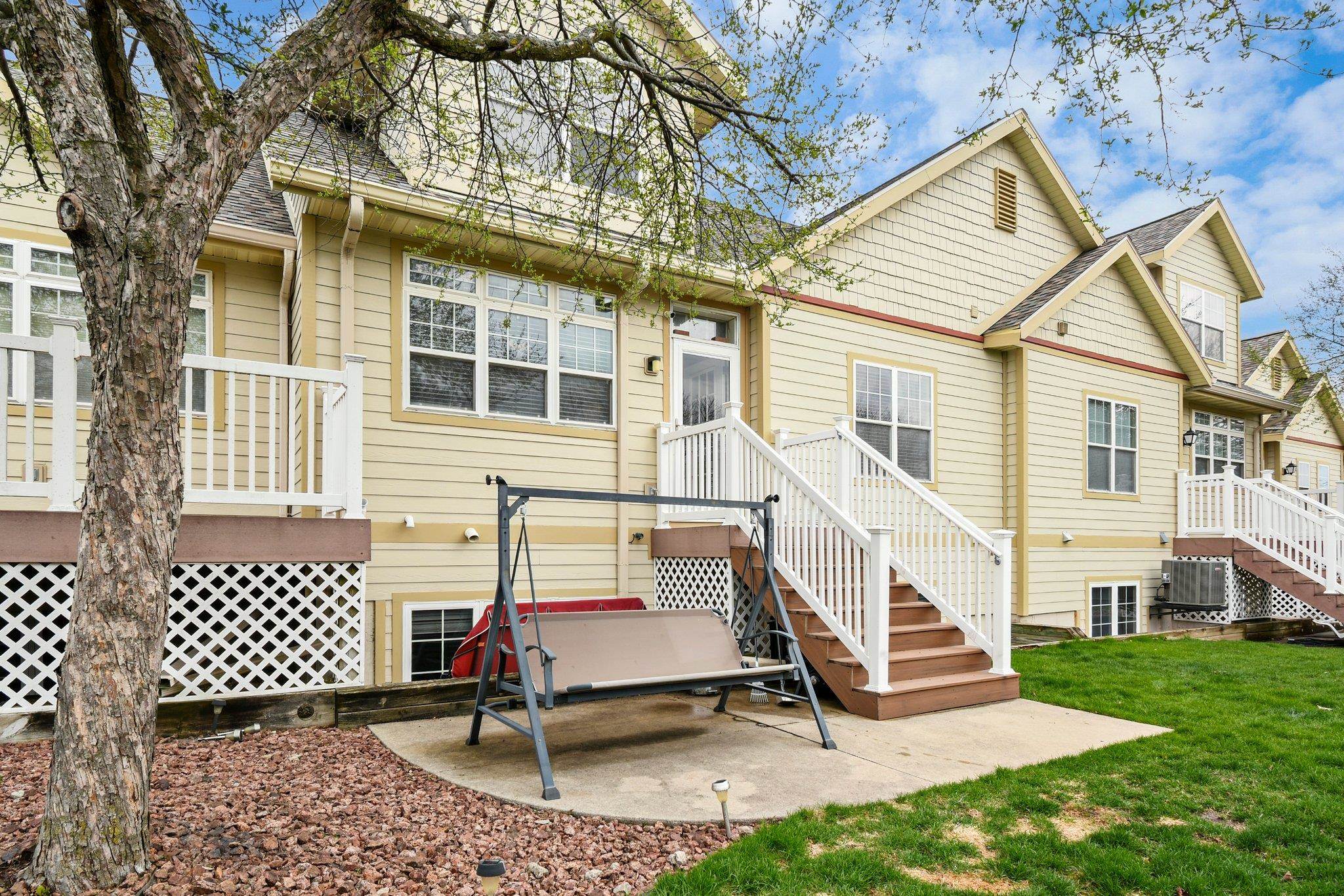 1226 School Street